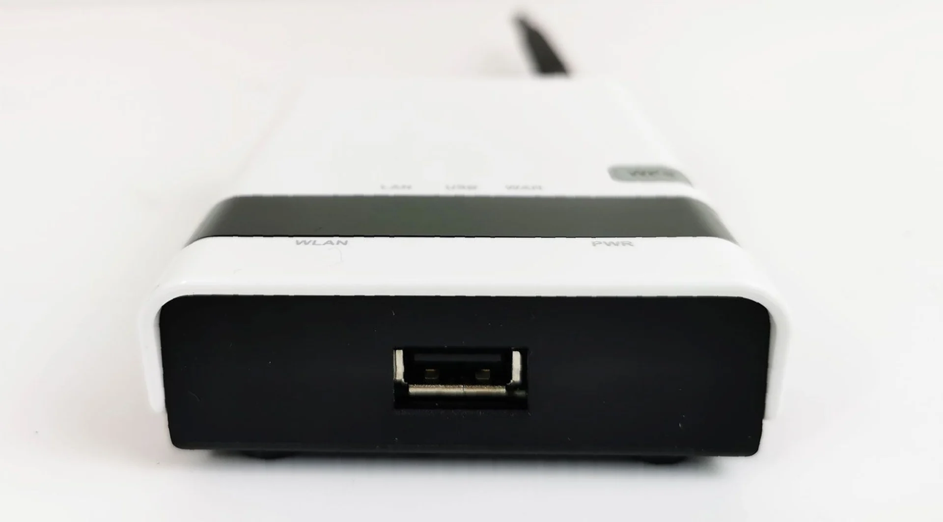 Falcon RangeMaster RM-WKR WLAN-Antenne Booster Verstärker mit Router