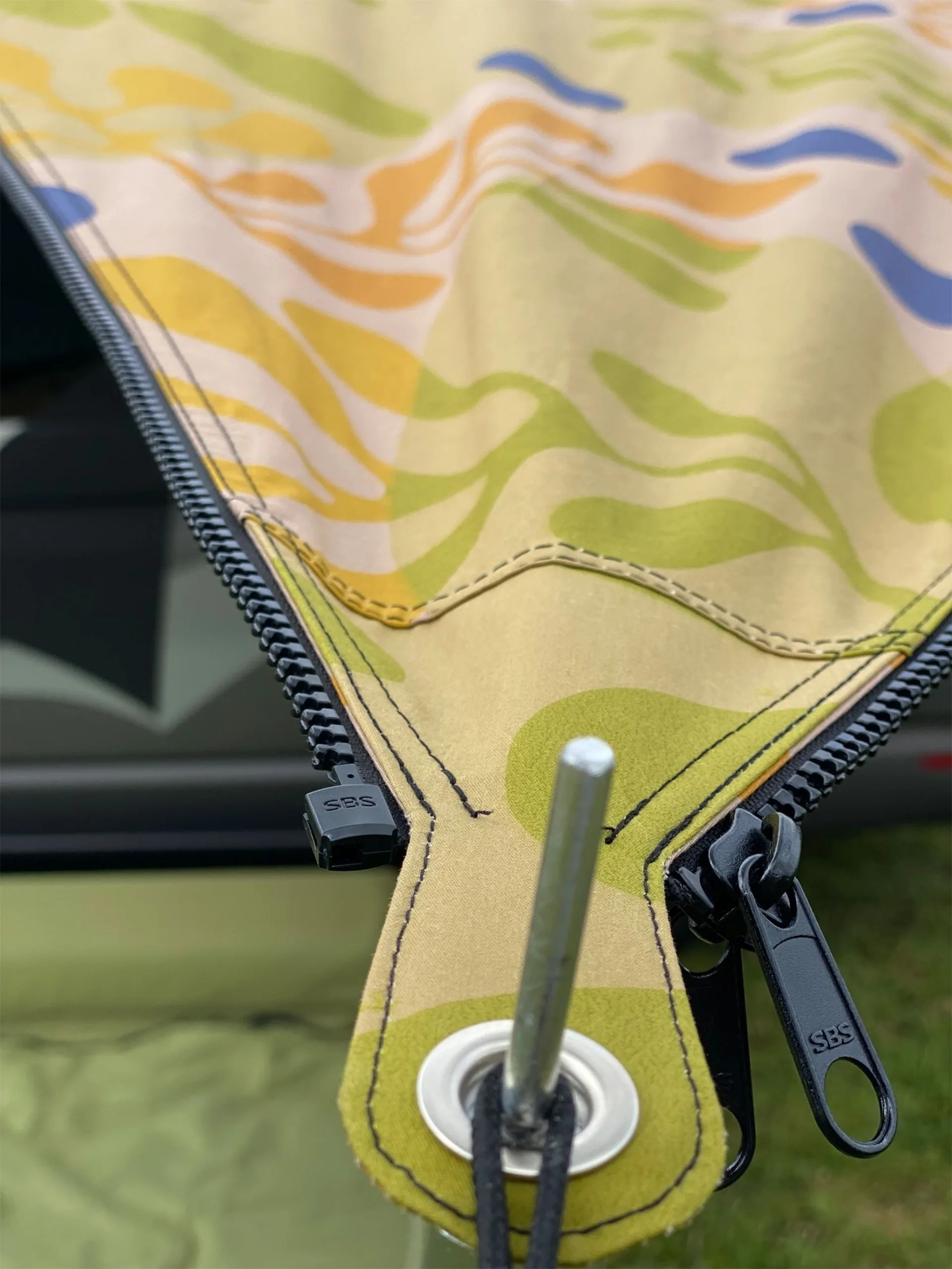 Voile d'ombrage Bent TC-Zip-Canvas Single en tissu mélangé de coton, motif scandinave « forrest blueberrys » Voile d'ombrage Bent TC-Zip-Canvas Single en tissu mélangé de coton, motif scandinave « forrest blueberrys »