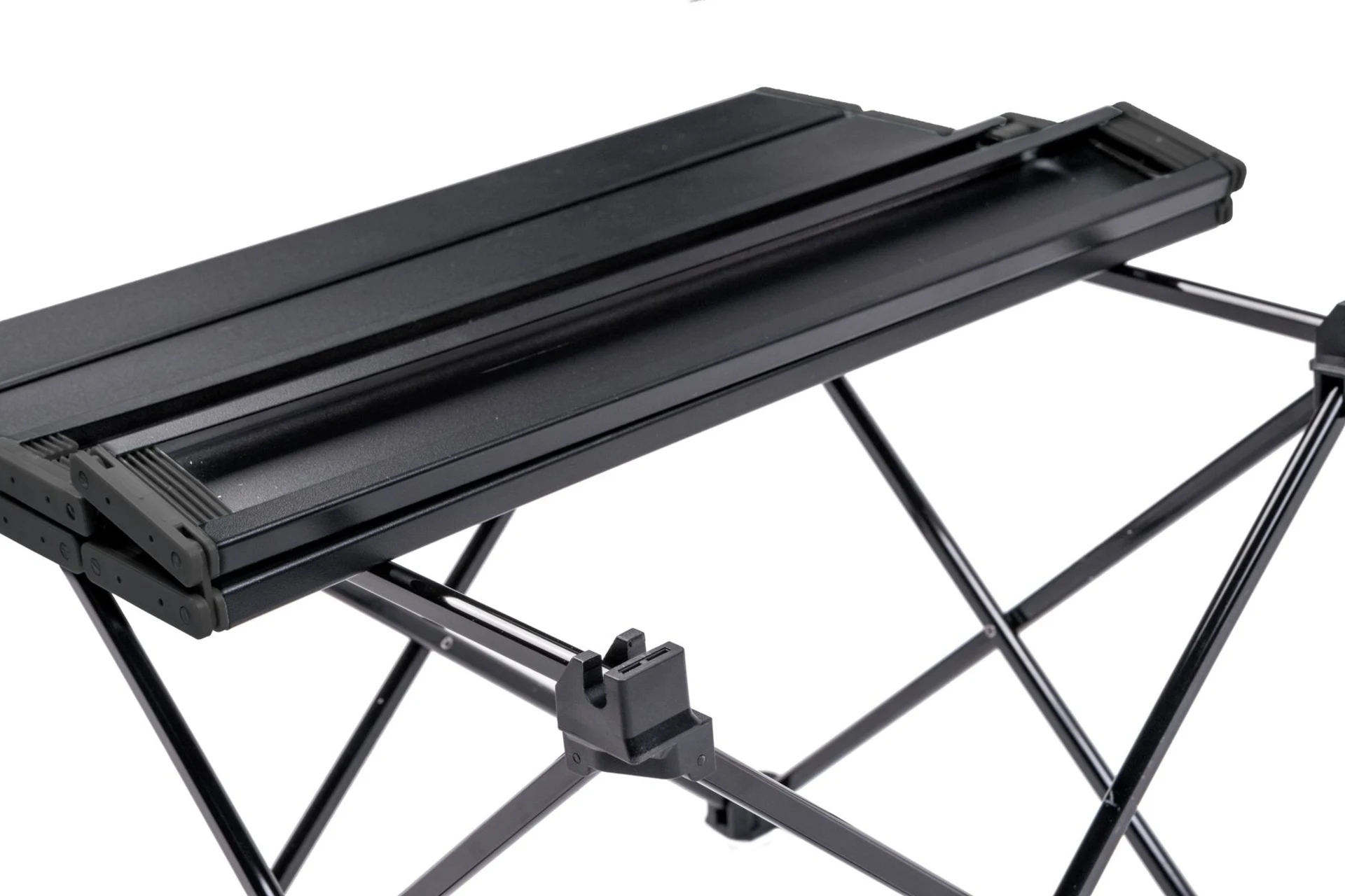 TABLE DE CADRE