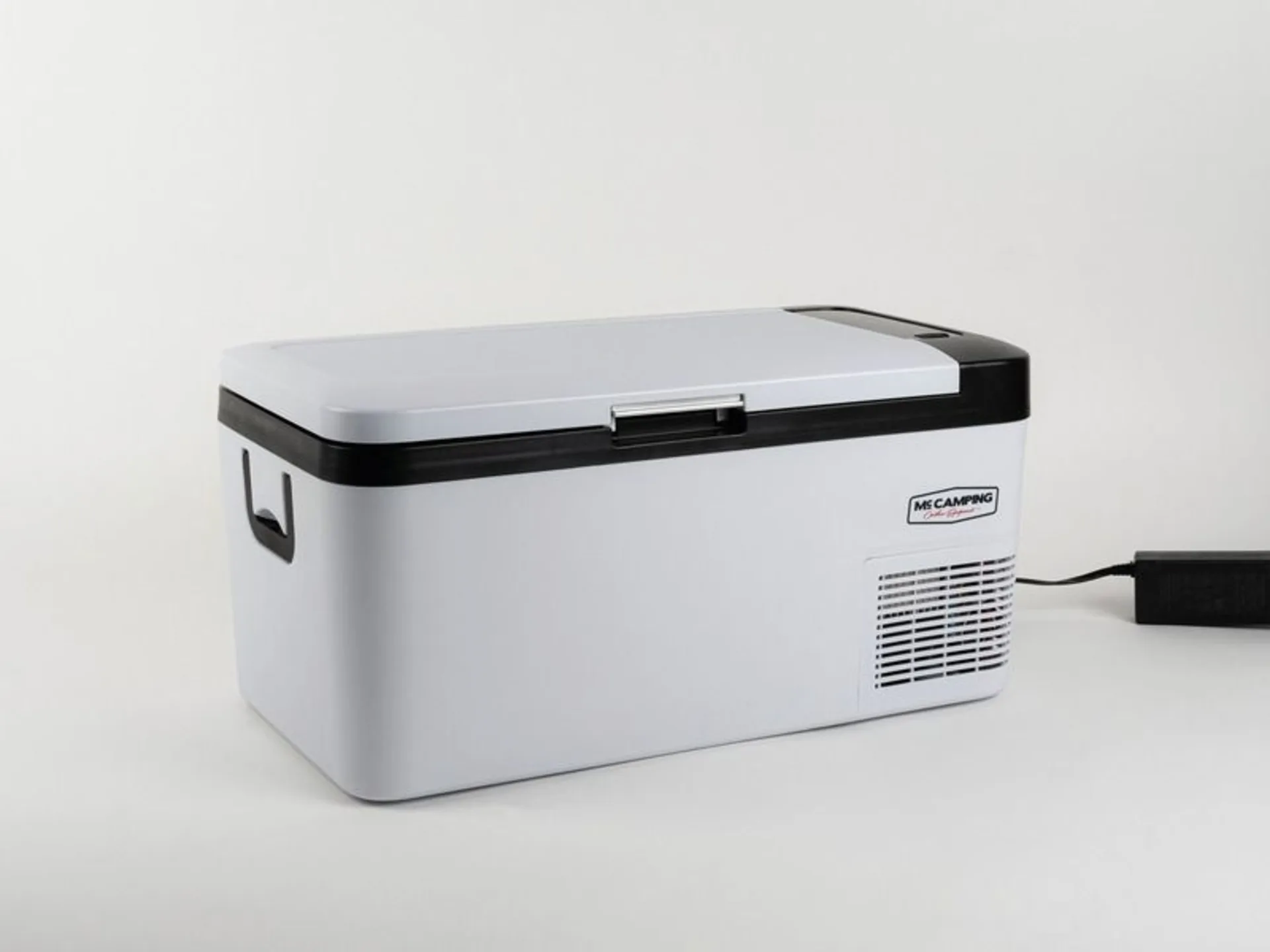 Kompakte Kühlbox im modernen Design.