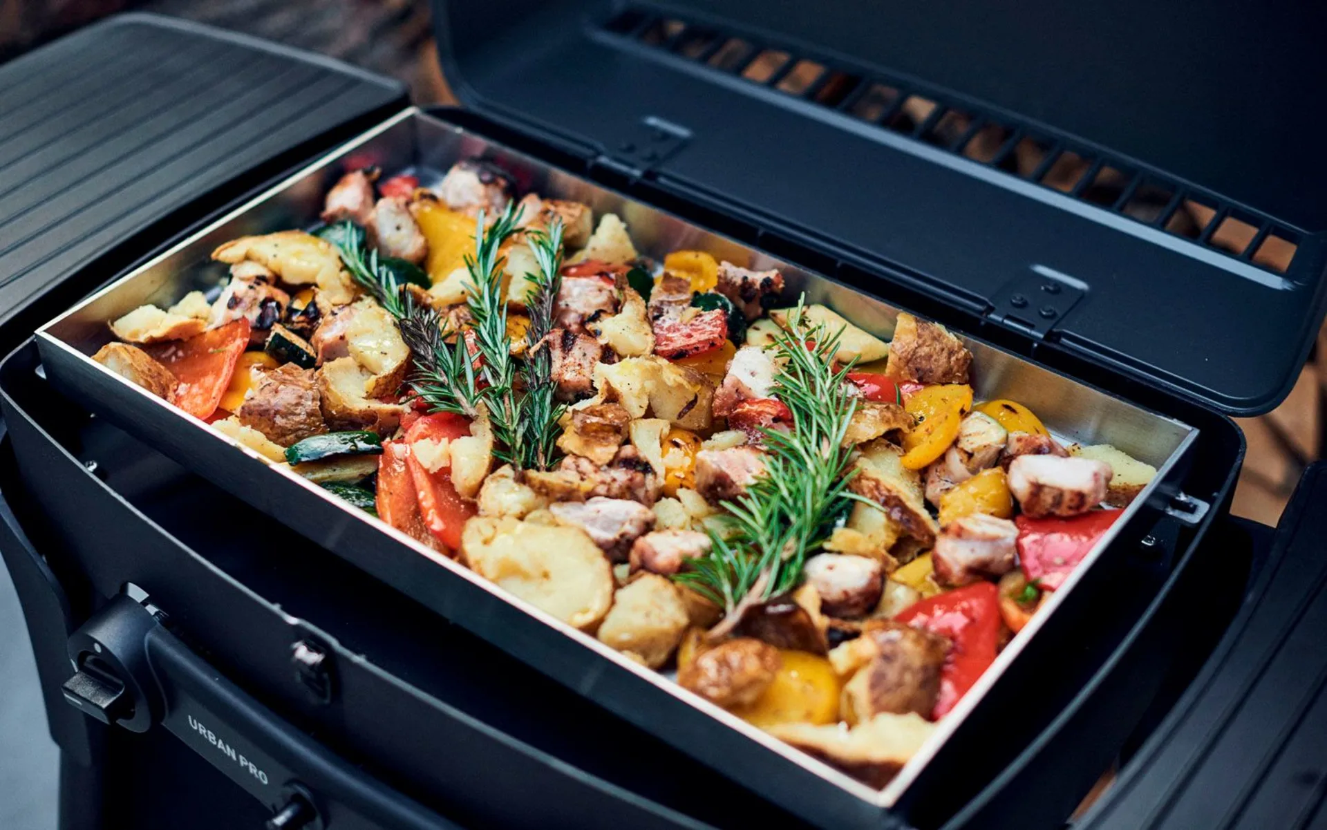 Enders Urban Pro Caravan Gasgrill 30 mbar