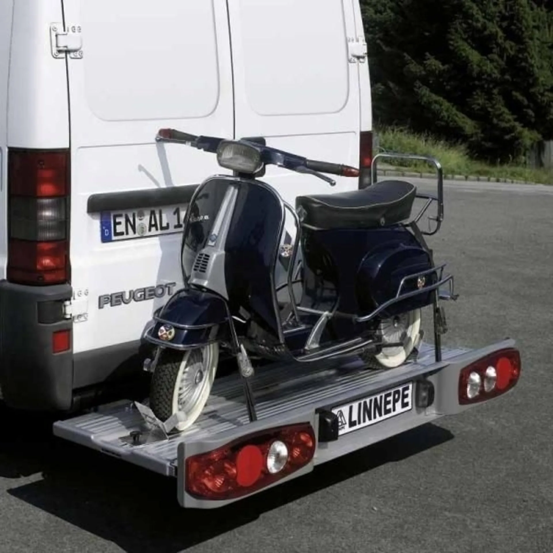 Motorrad/Rollerträger TRIGGER kurzer Überhang für