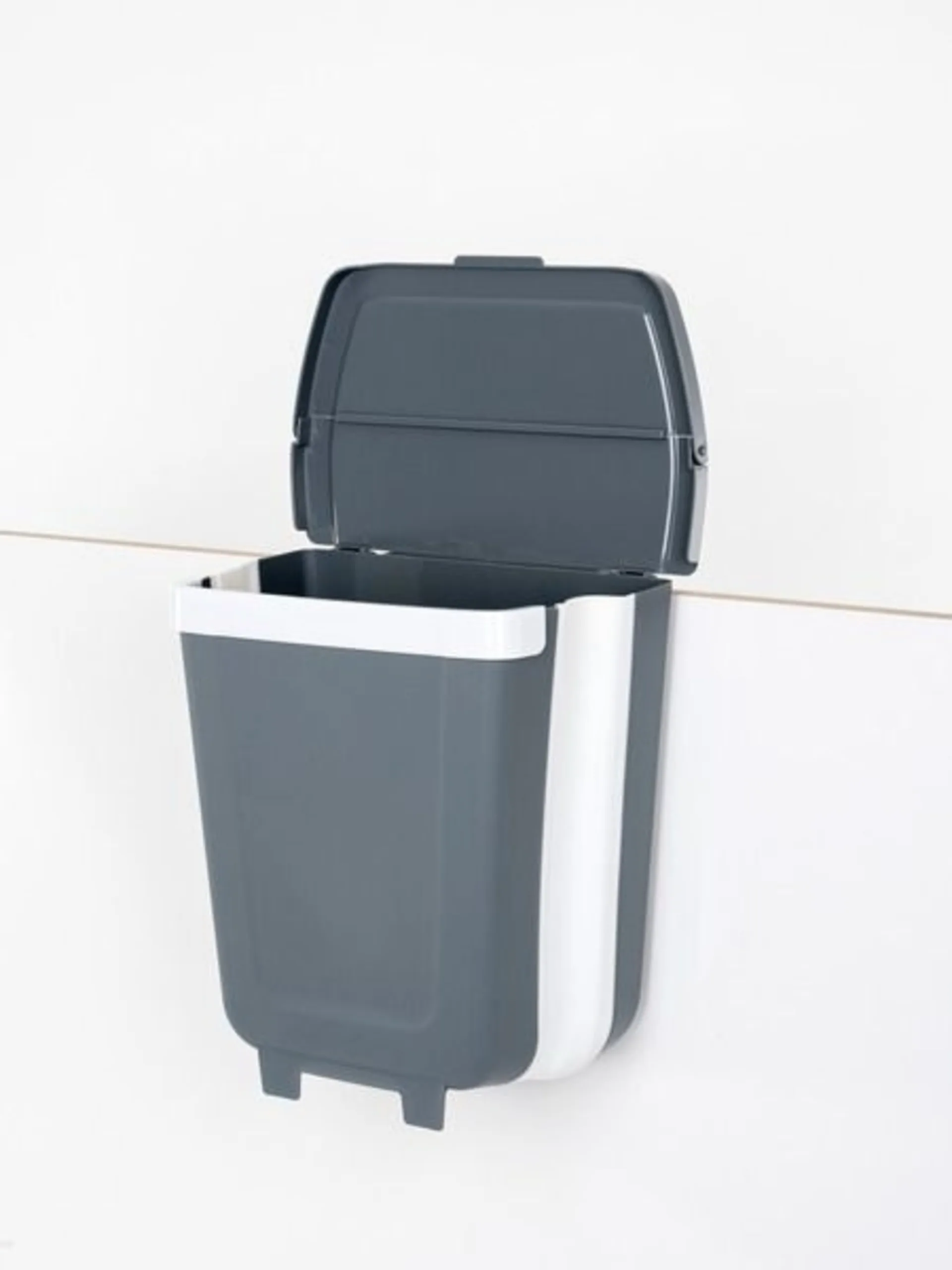 Faltbarer Mülleimer mit Deckel zum Einhängen - 8 Liter