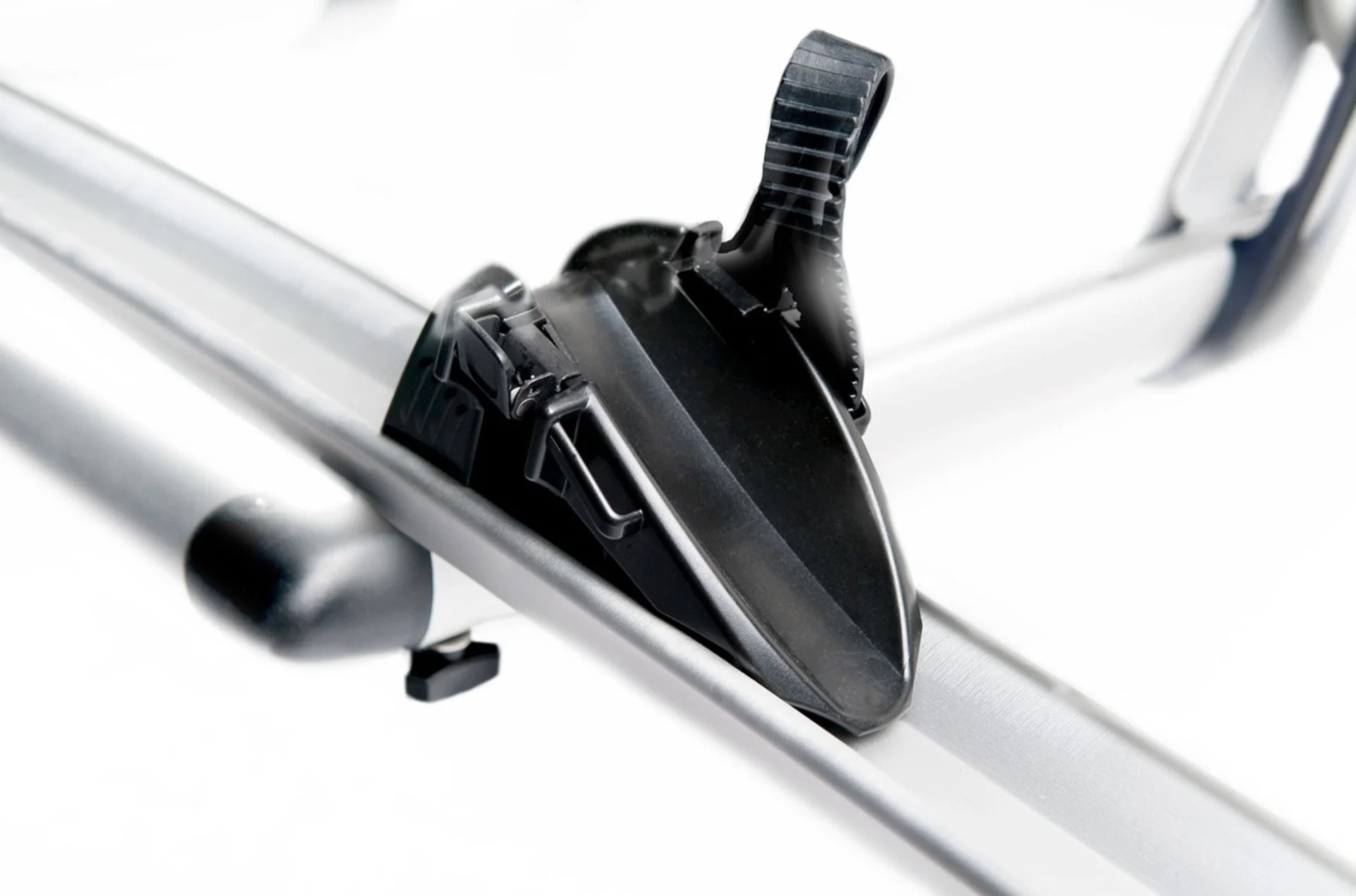 Omnibike Elite HH 2 bikes Thule Fahrradträger
