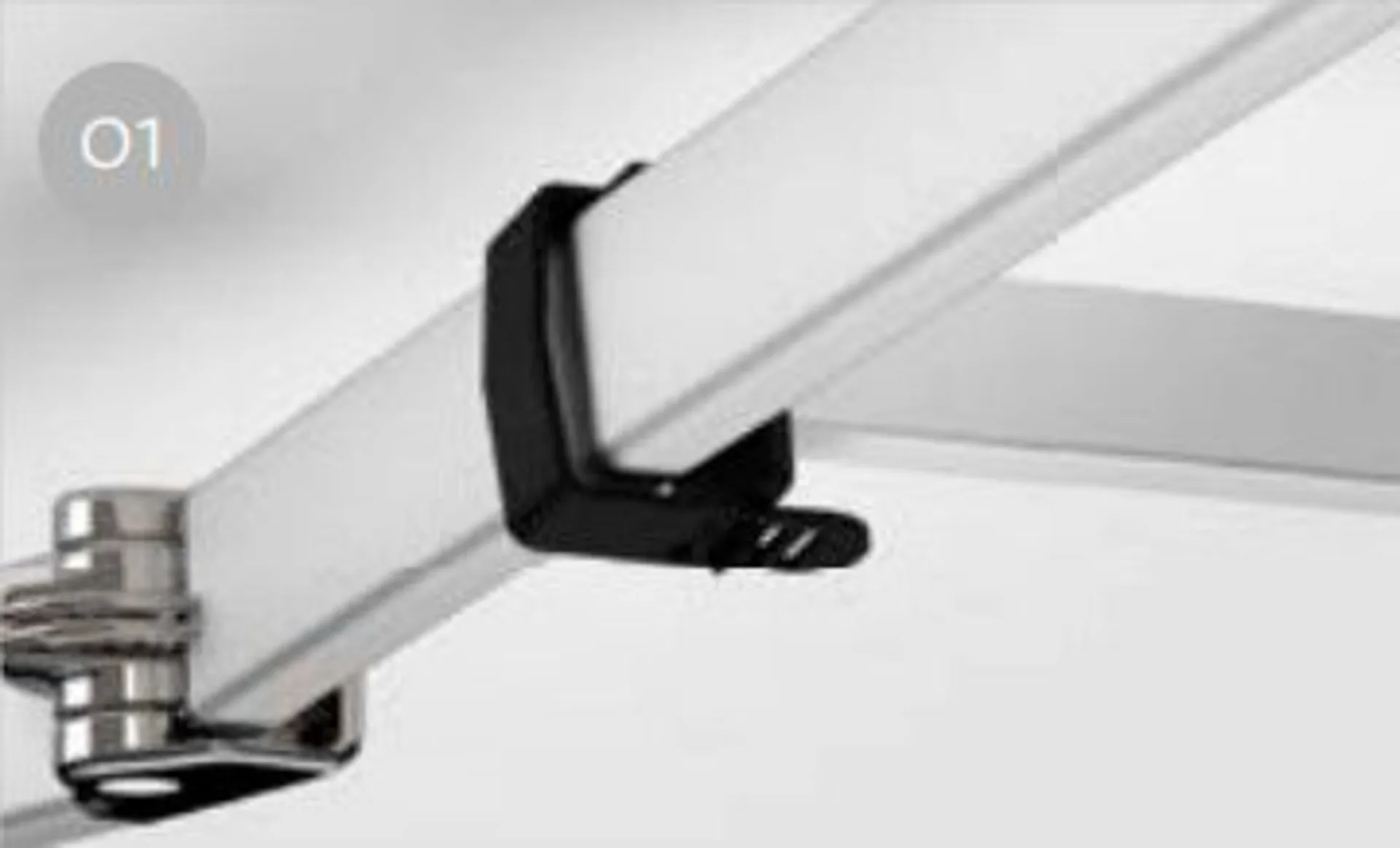 Fiamma Rafter LED F40van Spannstange mit LED Leiste für Markise F40 van