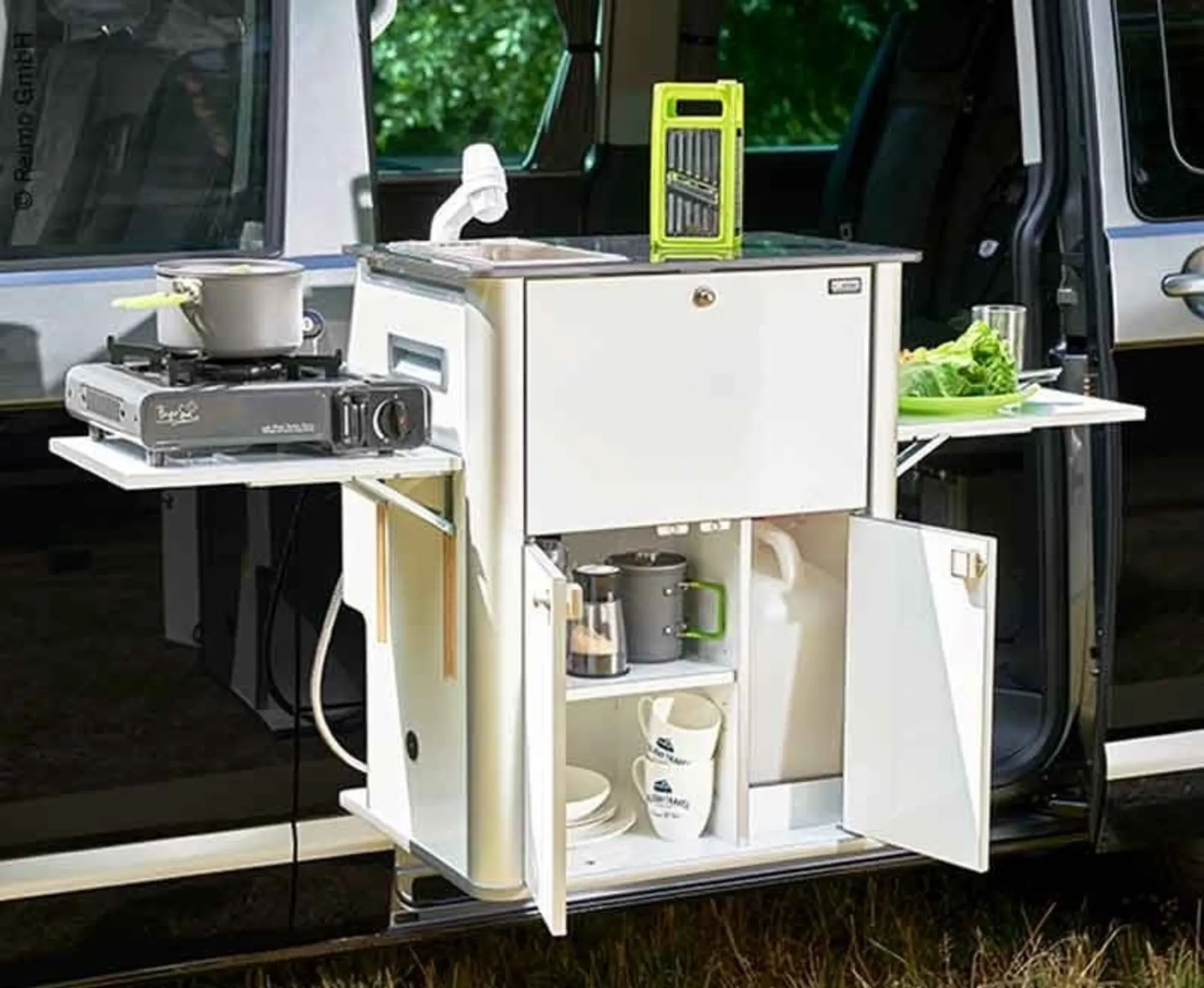 EASY-KÜCHE für Volkswagen T6/T5 Kombi und Mercedes Vito lang Kombi - Hochglanz Weiss, rechts montierbar