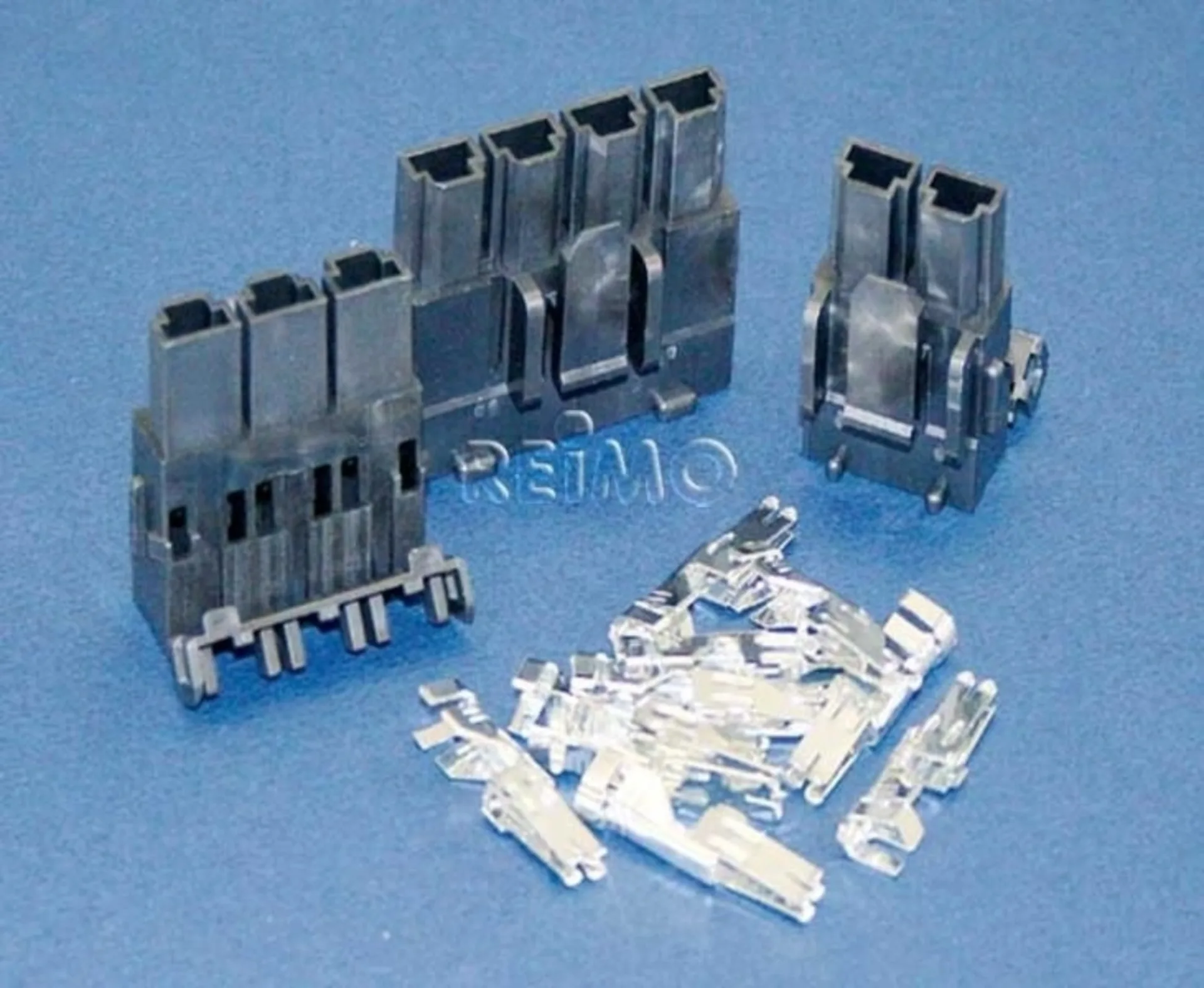 Set de boîtiers de connecteurs pour MOLEX MiniFit avec 2, 3 et 4 connecteurs