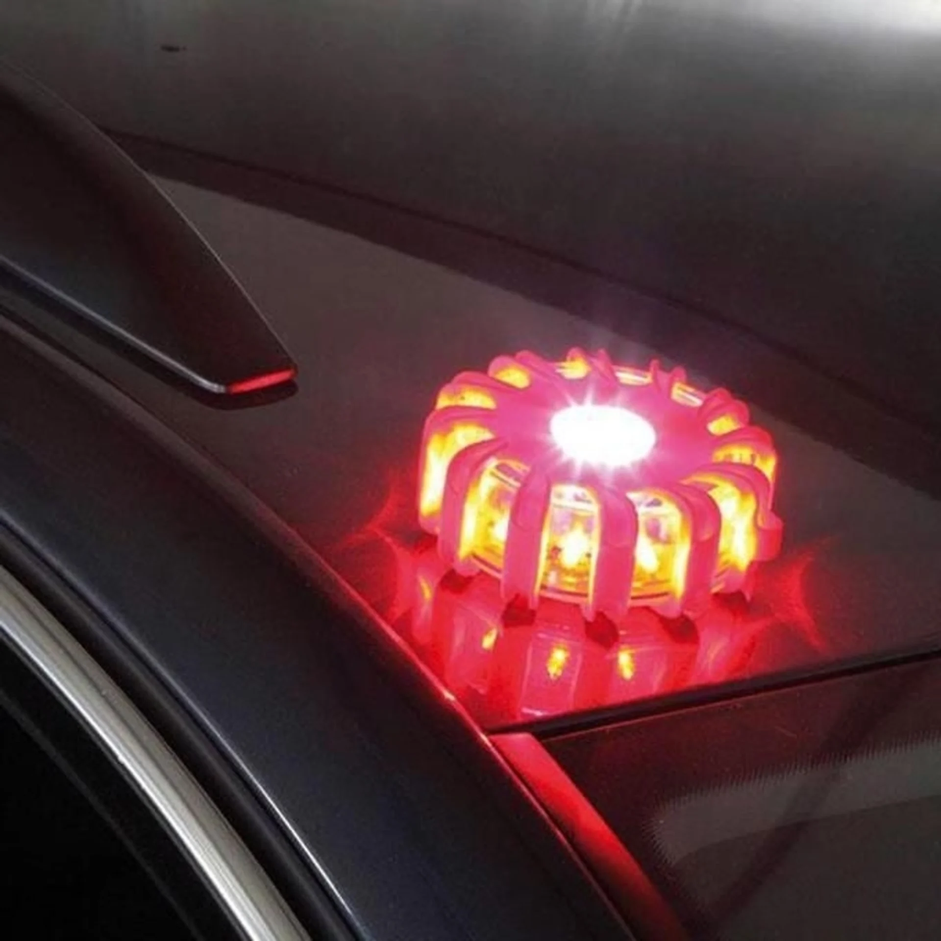 ProPlus Notfall LED Warnblinkleuchte mit Magnet