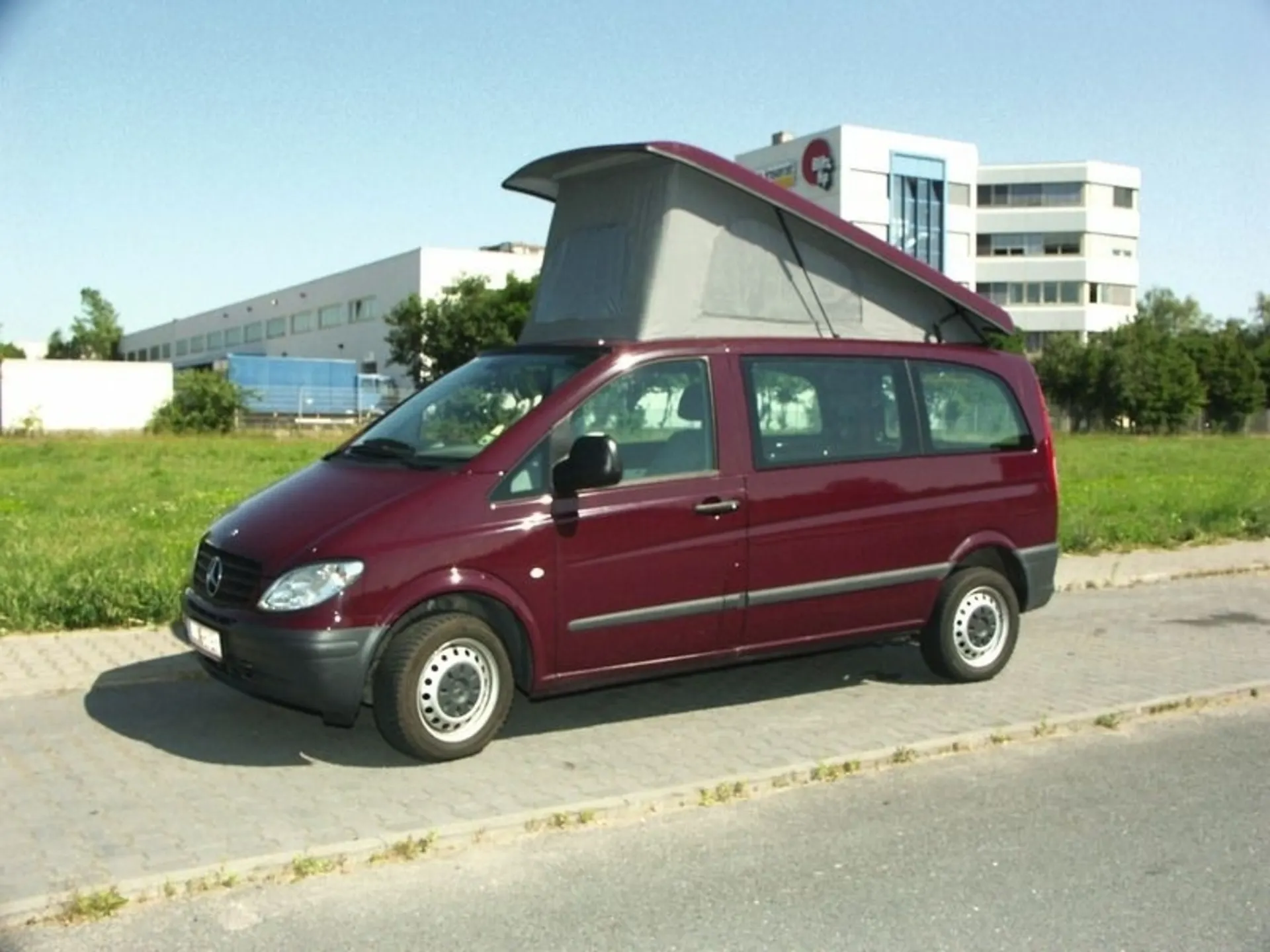 Schlafdach für Mercedes Vito und Viano - Superflach und praktisch