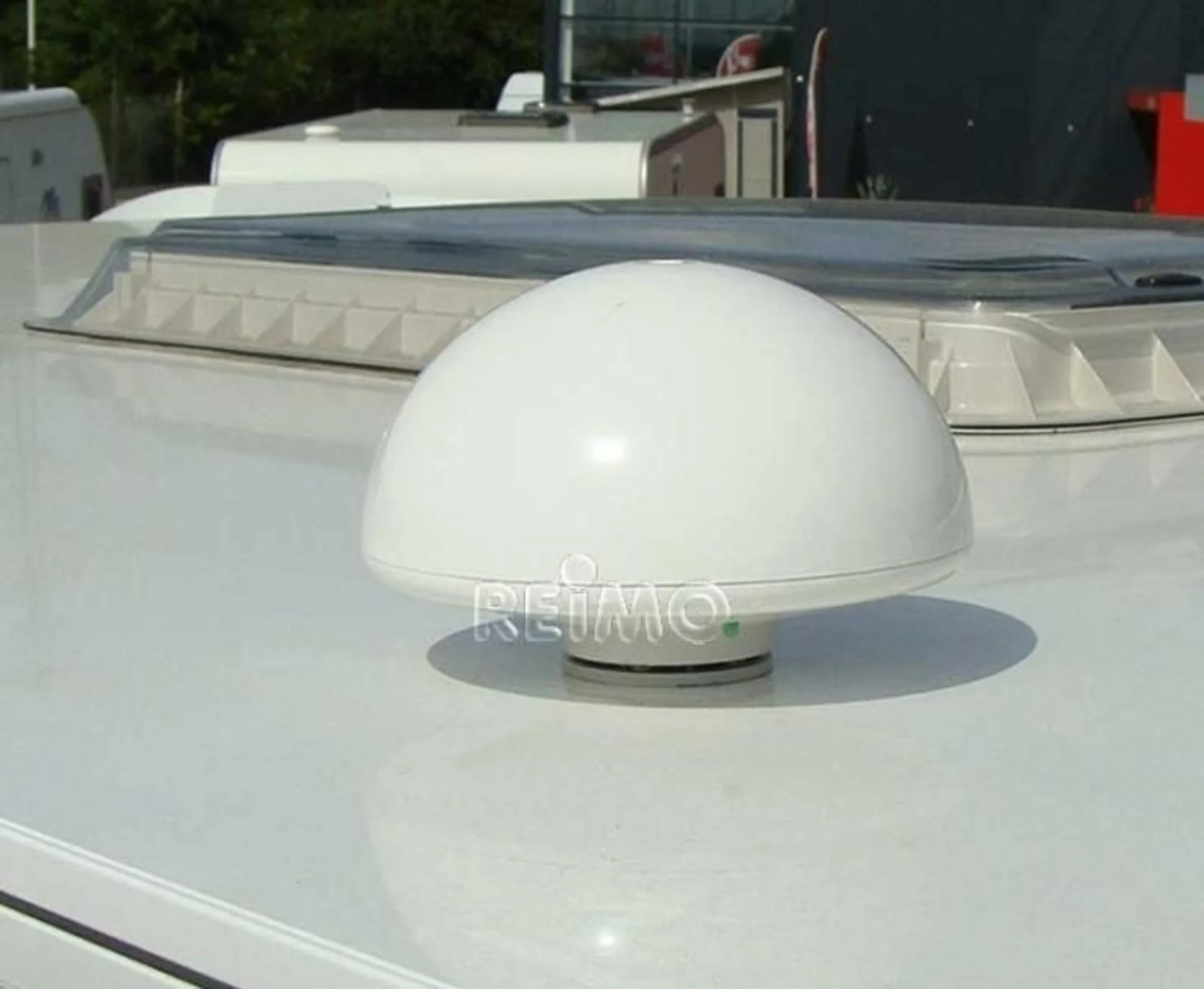 Universalantenne für DVB-T/T2-HDTV / FM / DAB/DAB+