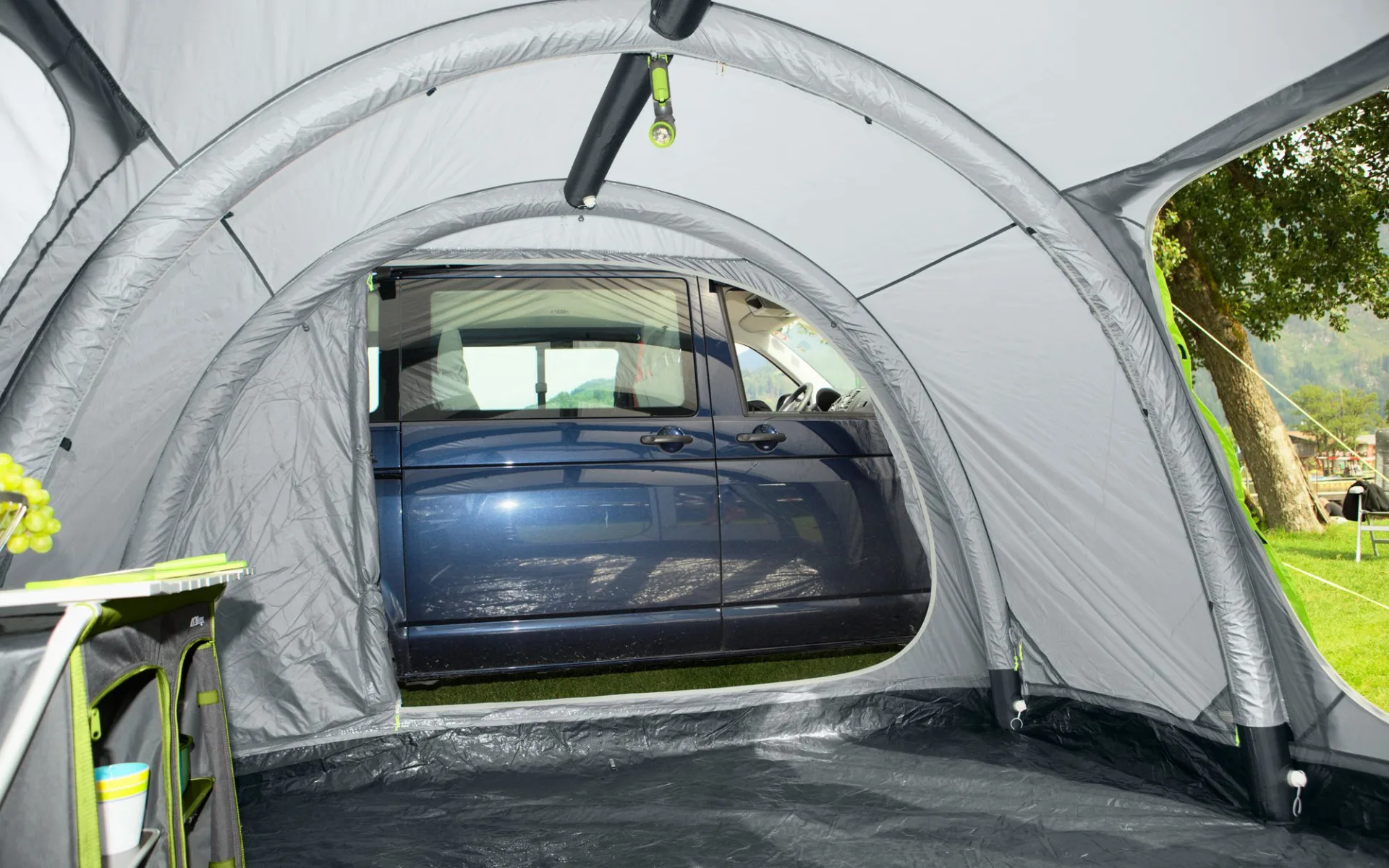 Berger Touring Air Luftvorzelt für Campingbus mit aufblasbarem Gestänge