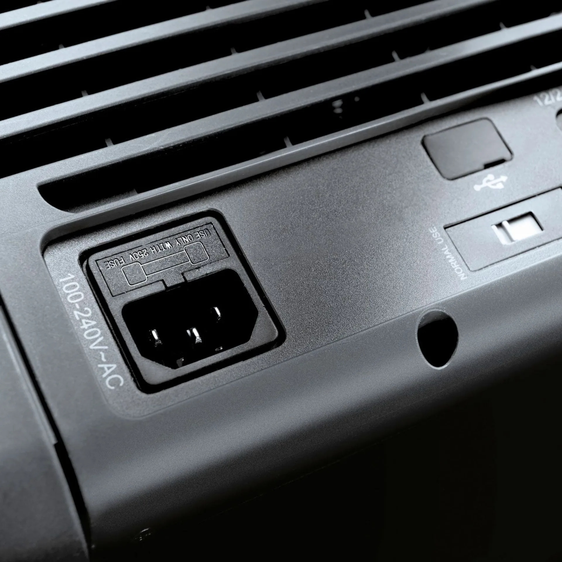 Dometic CoolFreeze CFX 65W Kompressorkühlbox 60 Li