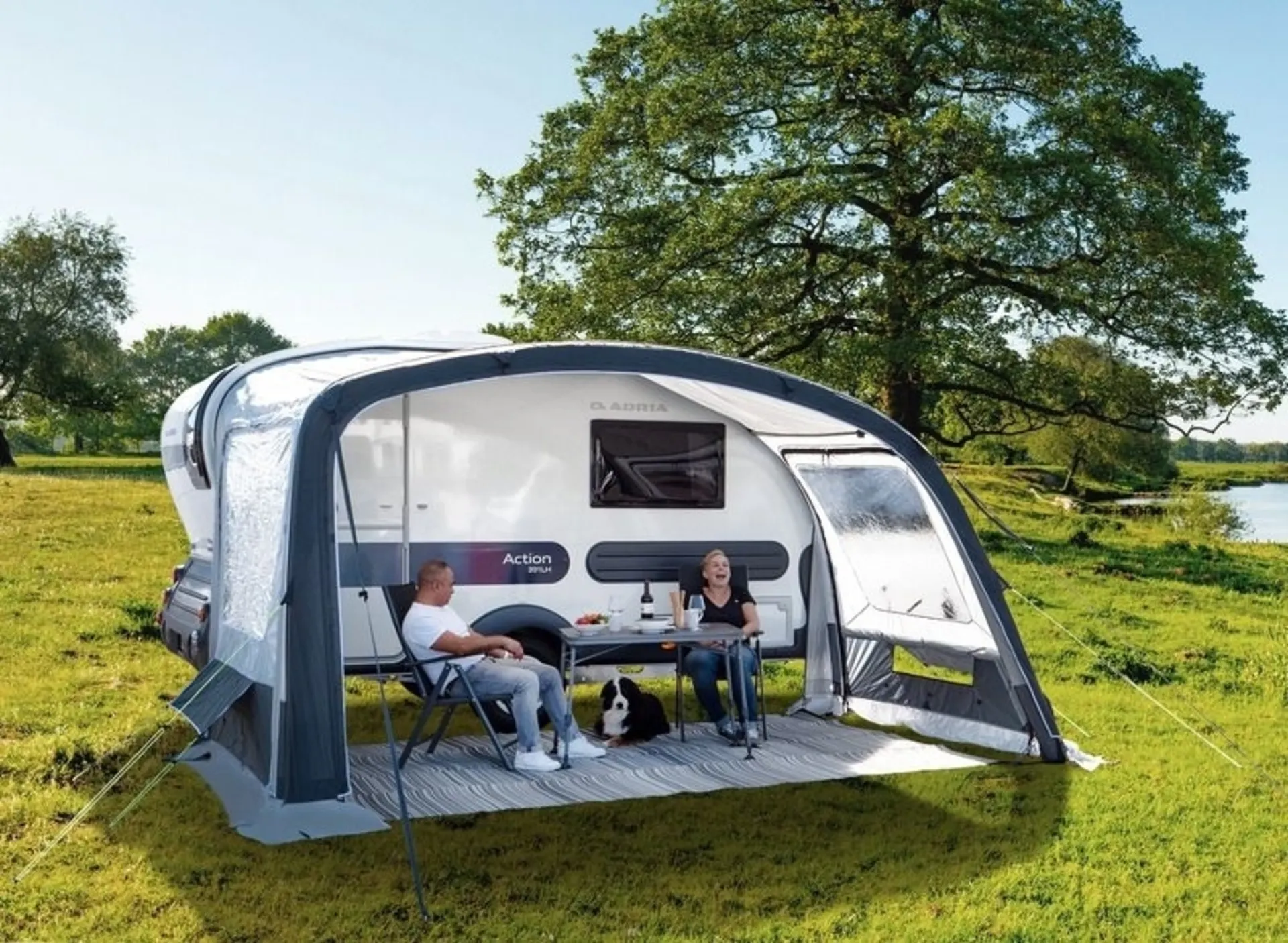 Adria Action Air 391 - Luft-Sonnensegel und Vorzelt