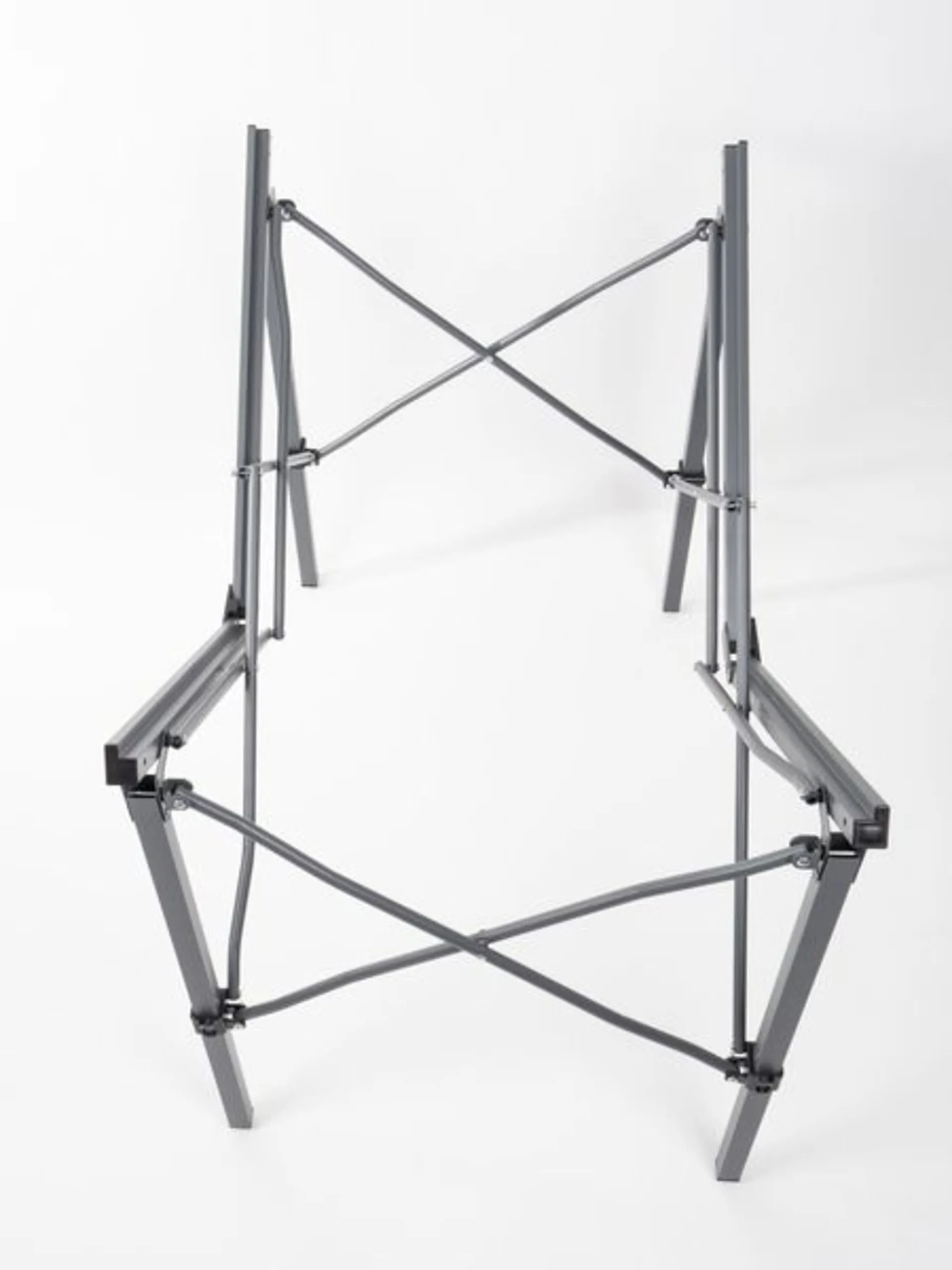 Table de camping RAUMA II - Table à roulettes stable en aluminium au look élégant