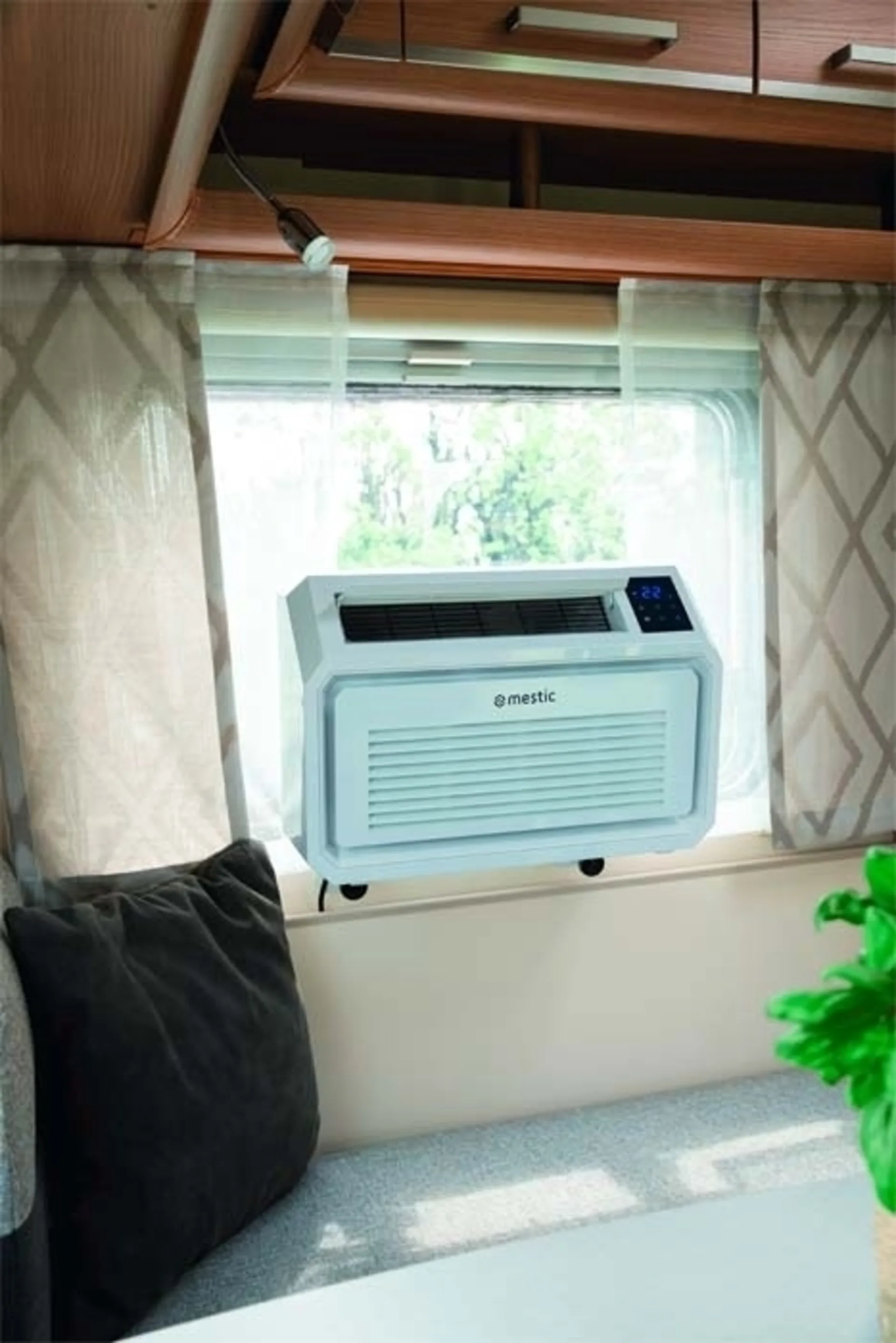 Mestic SPA-5000 Mobile Split-Klimaanlage 3-stufig 5.100 BTU 1.495 W Mestic SPA-5000 Mobile Split-Klimaanlage 3-stufig 5.100 BTU 1.495 W