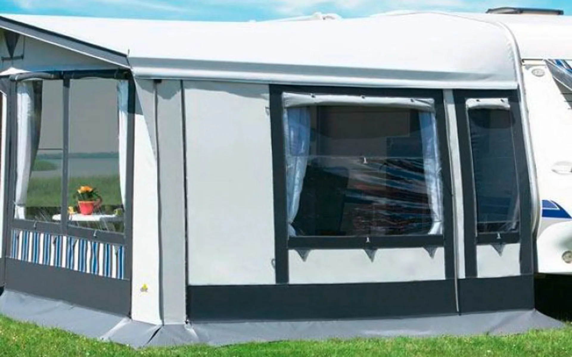 Dwt Tango 300 Saison- und Ganzjahresvorzelt weiss / grau 821 - 850 cm / 240 cm