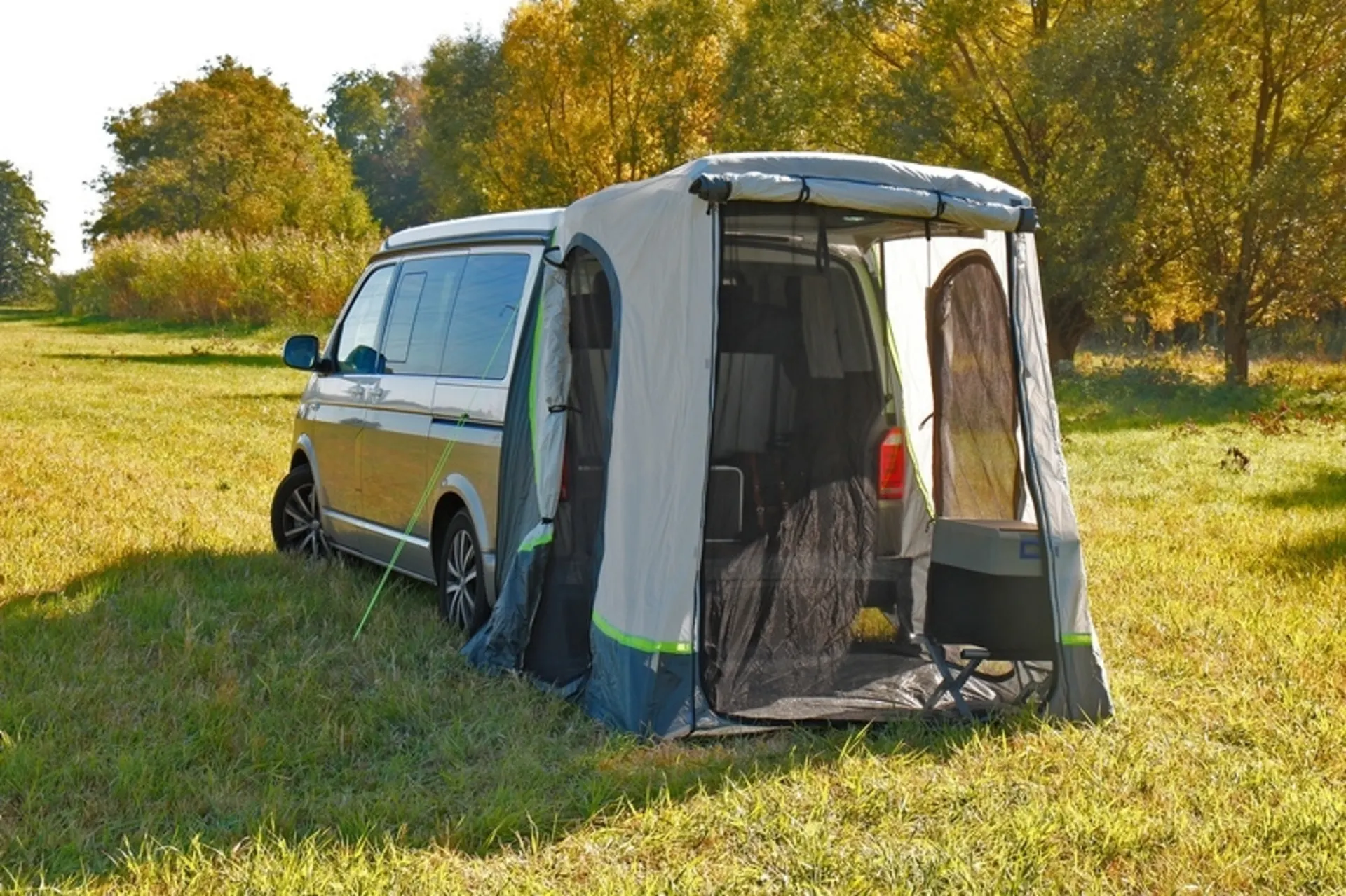 Tente arrière VW T5/T6 avec équipement premium et plancher cousu