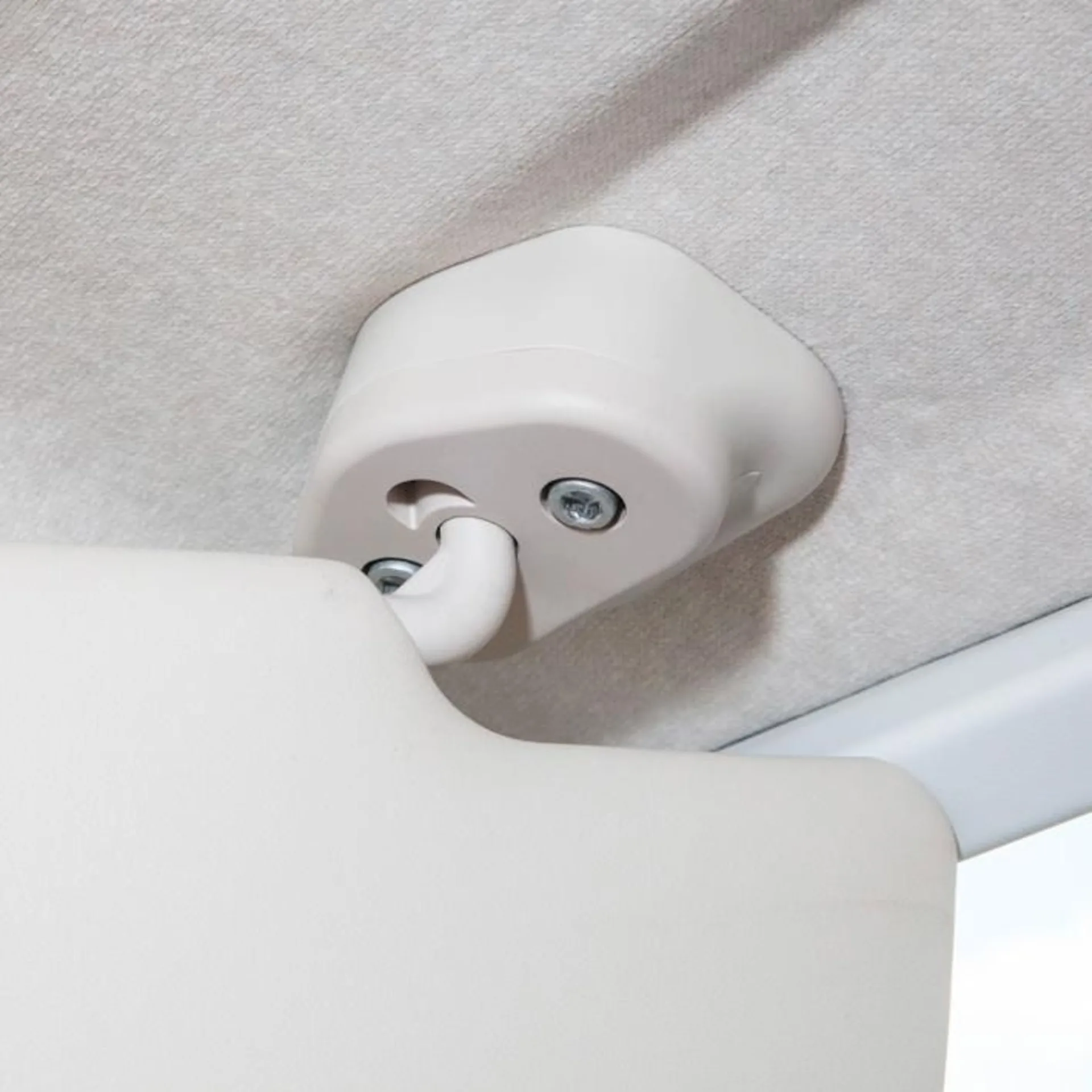 Adaptateur pare-soleil RemiFront Ducato