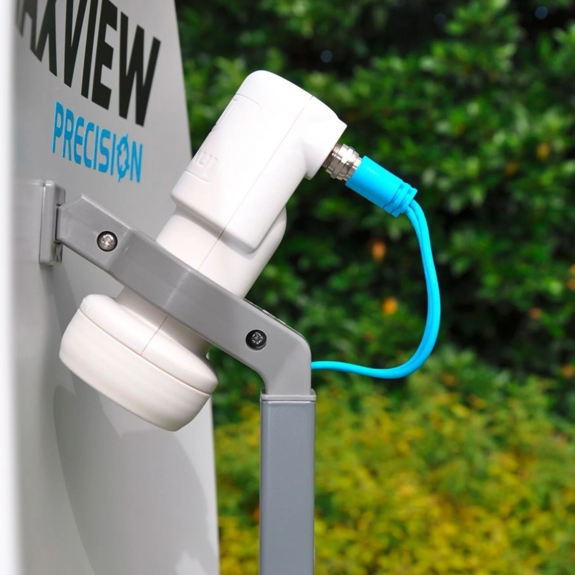 Système satellite manuel Maxview Precision 75 cm LNB simple