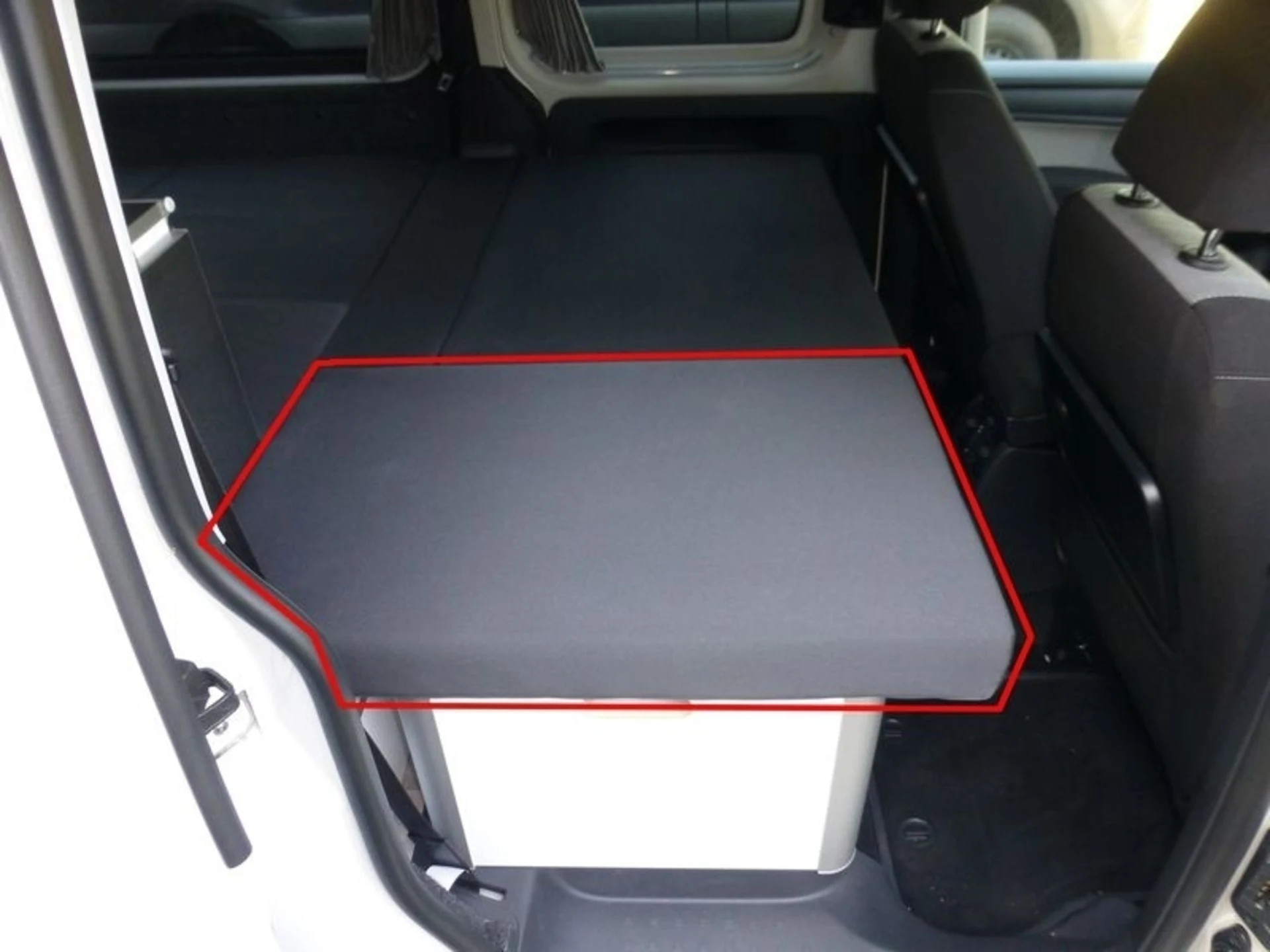Polsterauflage für VW Caddy 5 L2 Camp / Weekender Tischplatte oder Staubox