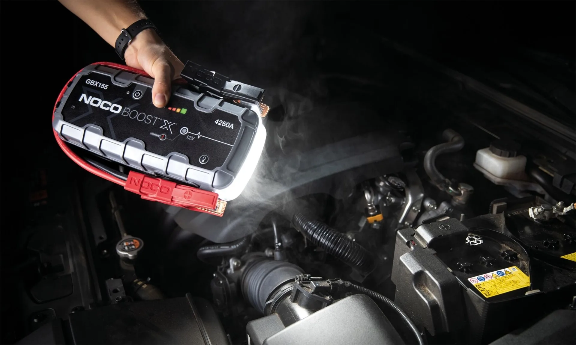 Noco - Boost X Jump Starter 12 V 4’250 A, mit USB-C 306 x 163 x 69 mm, IP65 Noco - Boost X Jump Starter 12 V 4’250 A, mit USB-C 306 x 163 x 69 mm, IP65