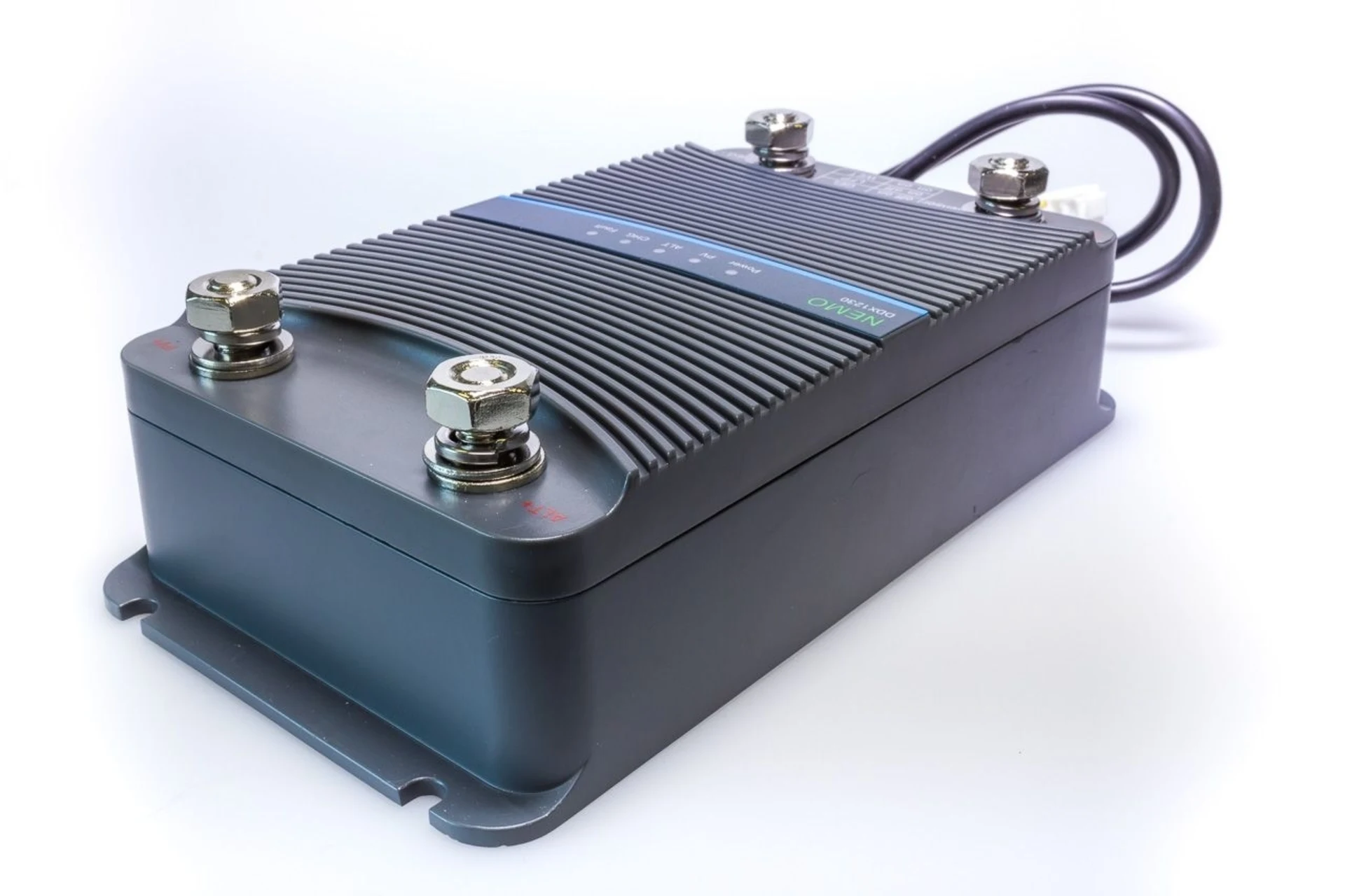 2 in1 Ladebooster 30/30A - B2B und MPPT 2 in1 Ladebooster 30/30A - B2B und MPPT