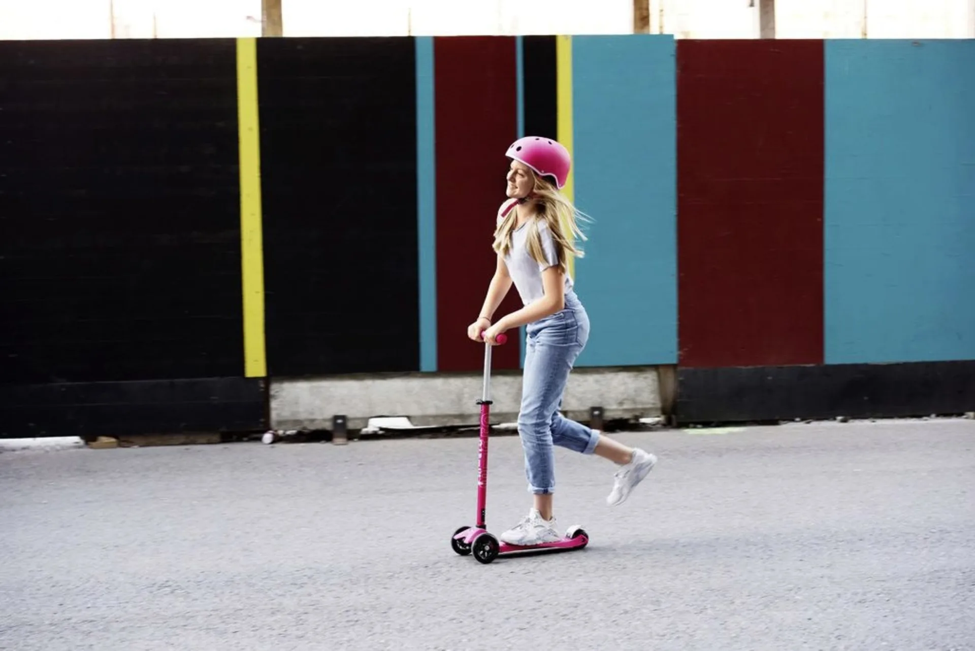 Micro Maxi Deluxe Kinder Kickboard Pink