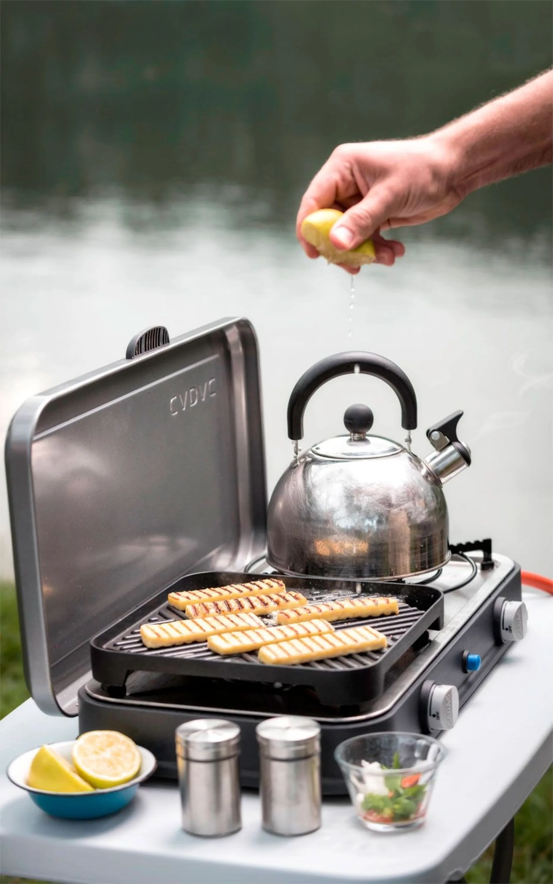 Cadac 2 Cook 2 Pro Deluxe 2-flammiger Gaskocher / Grill 30 mbar