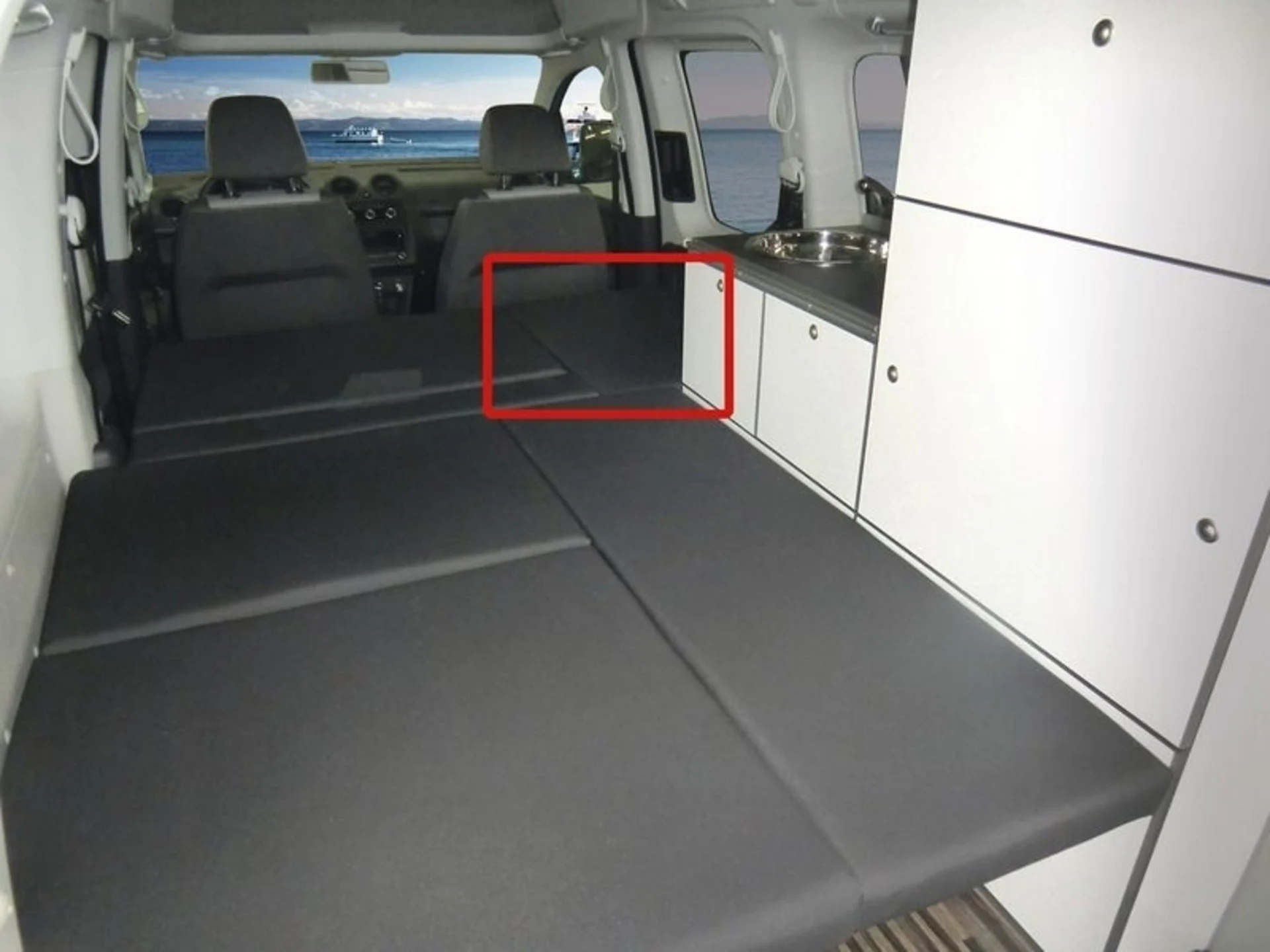 Polsterauflage für VW Caddy 5 L2 Camp / Weekender Tischplatte oder Staubox
