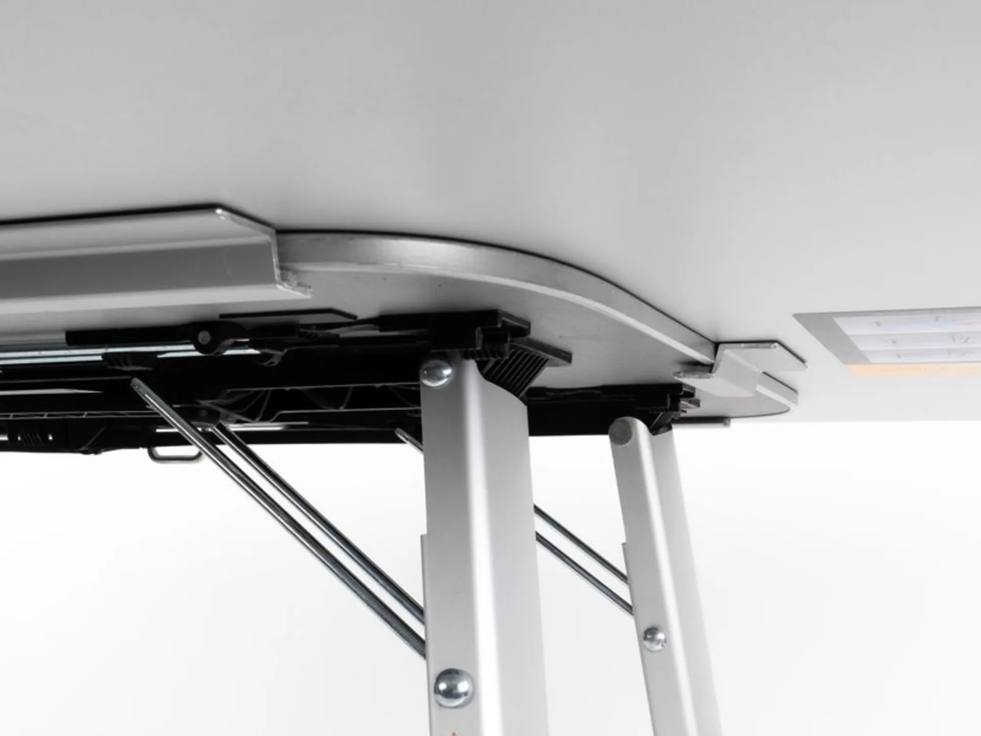 Agrandissement de la table pour la table VW T5/6 California/Beach