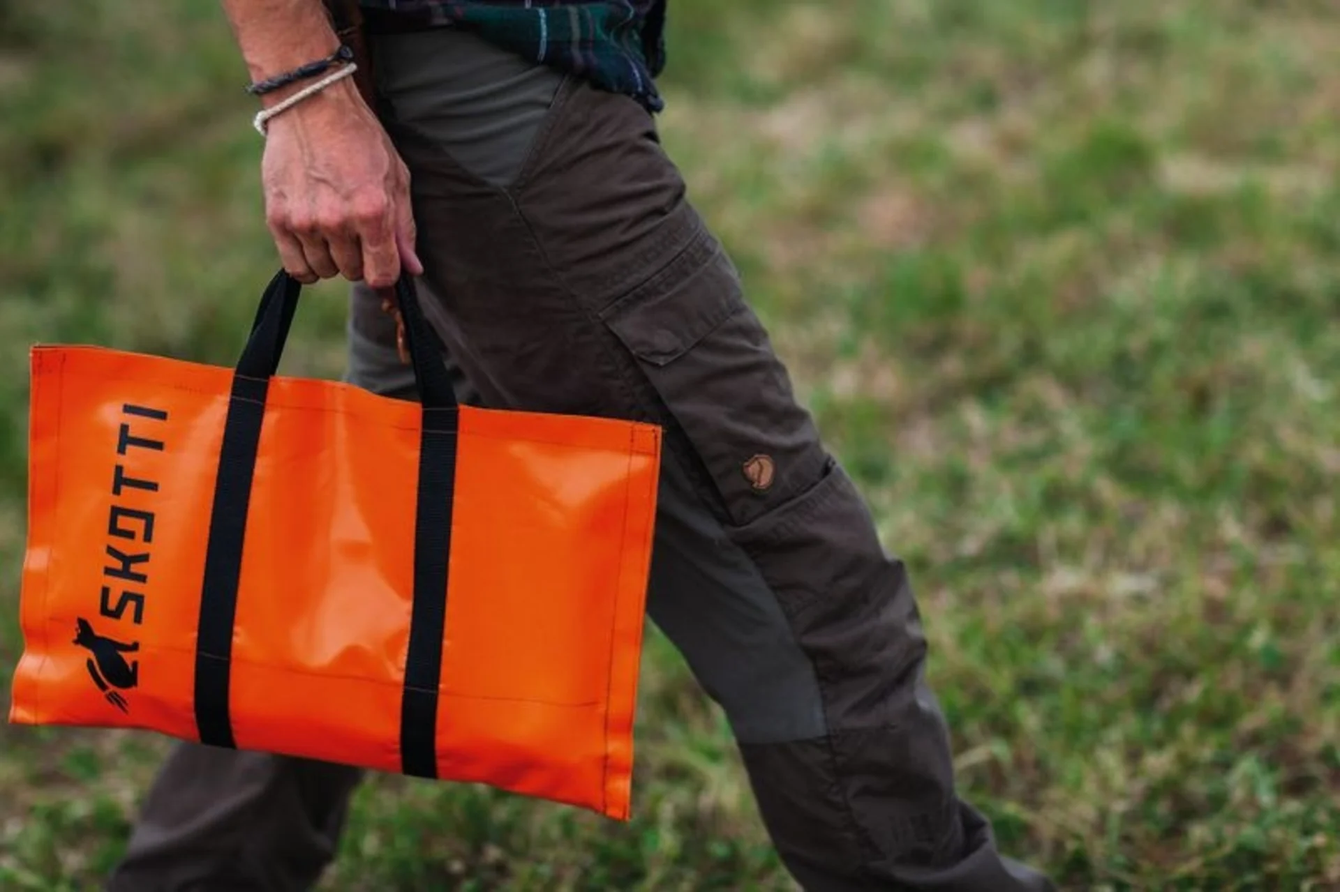 Mobiler Gasgrill Skotti - Der handliche Grill für unterwegs