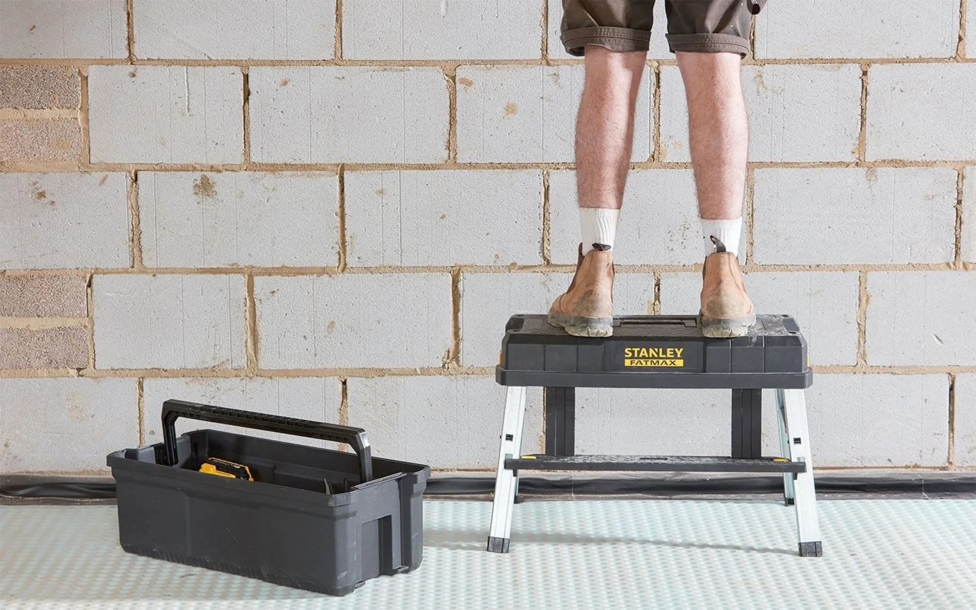 Stanley FMST81083 Fatmax Werkzeugbox mit Tritt 30