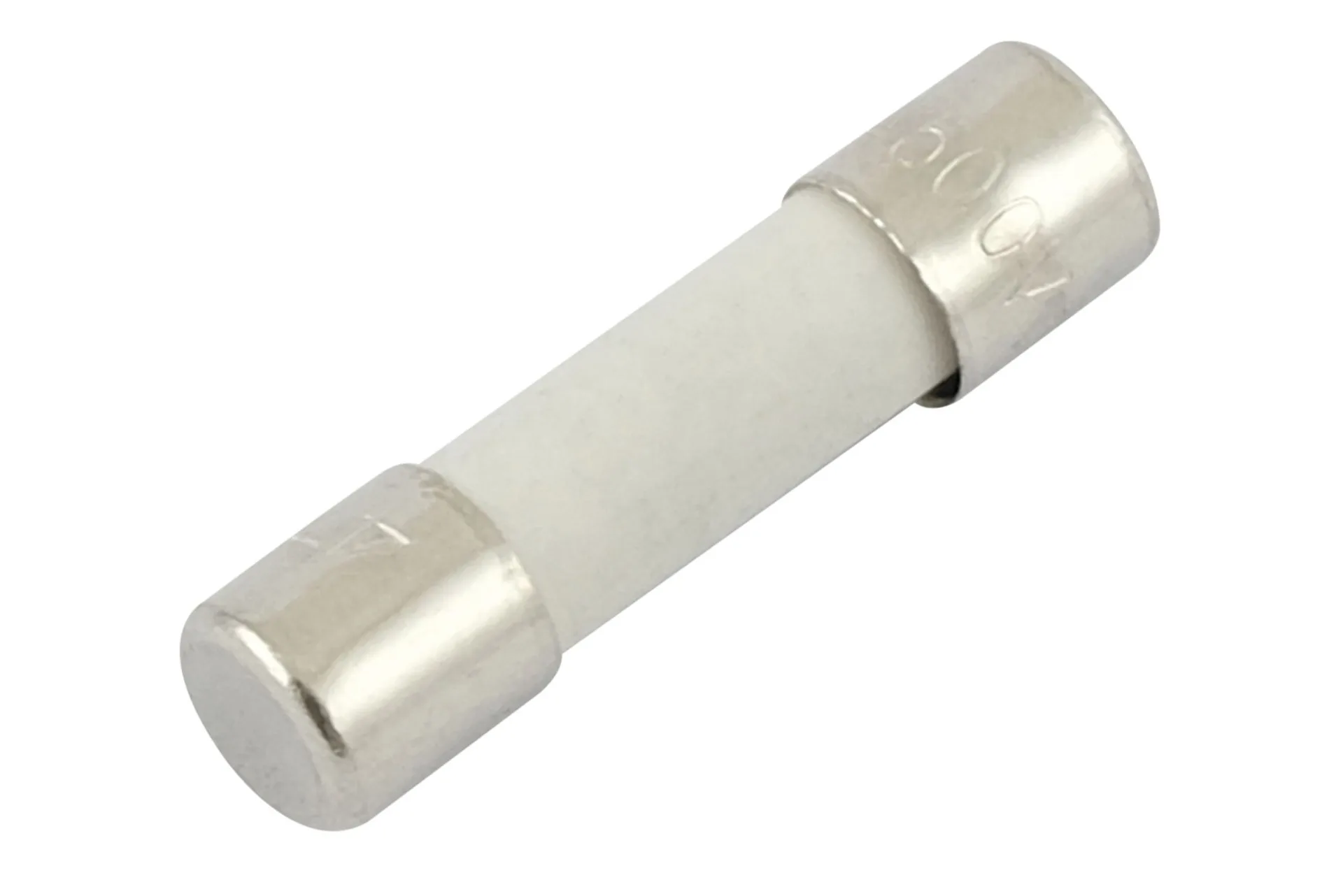 Fusible céramique 10 A, 500 VCA, ø 5 x 20 mm Fusible céramique 10 A, 500 VCA, ø 5 x 20 mm