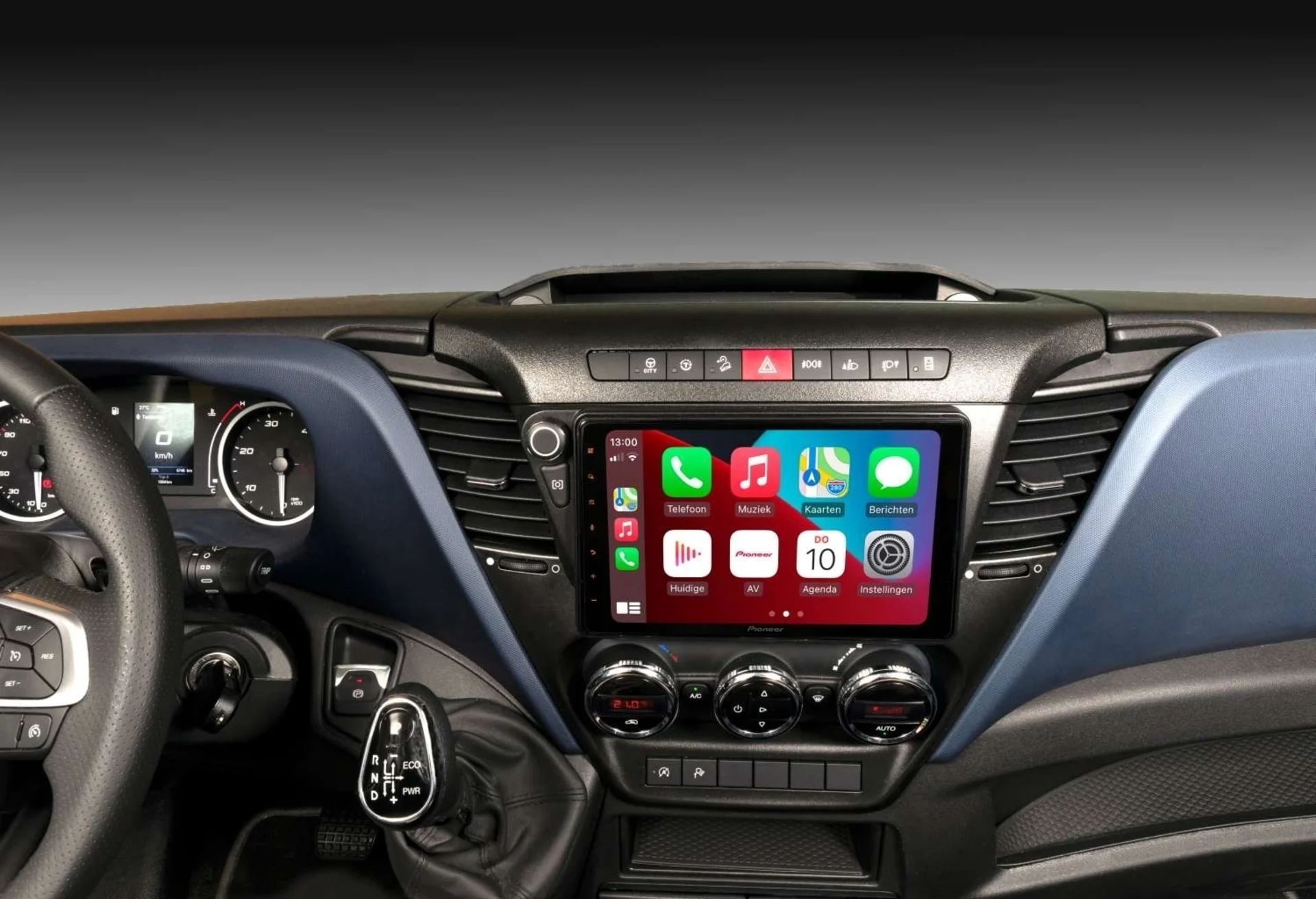Pioneer AVIC-Z1000 DAB+ système multimédia y compris Bluetooth 9 pouces Iveco Daily LF3