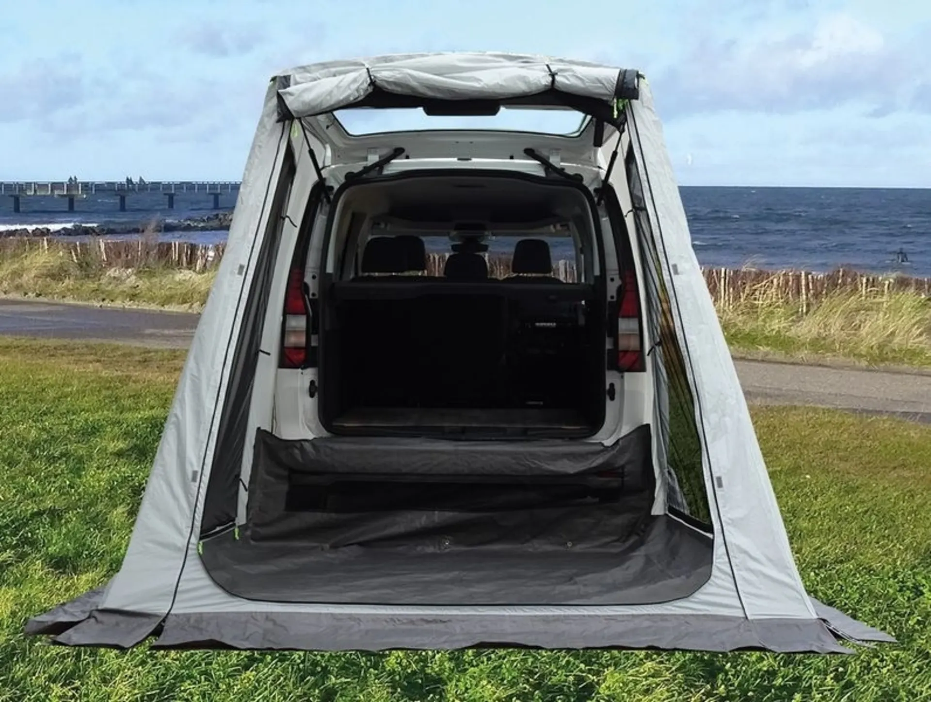 Premium Heckzelt für VW Caddy 5 und Ford Connect 3