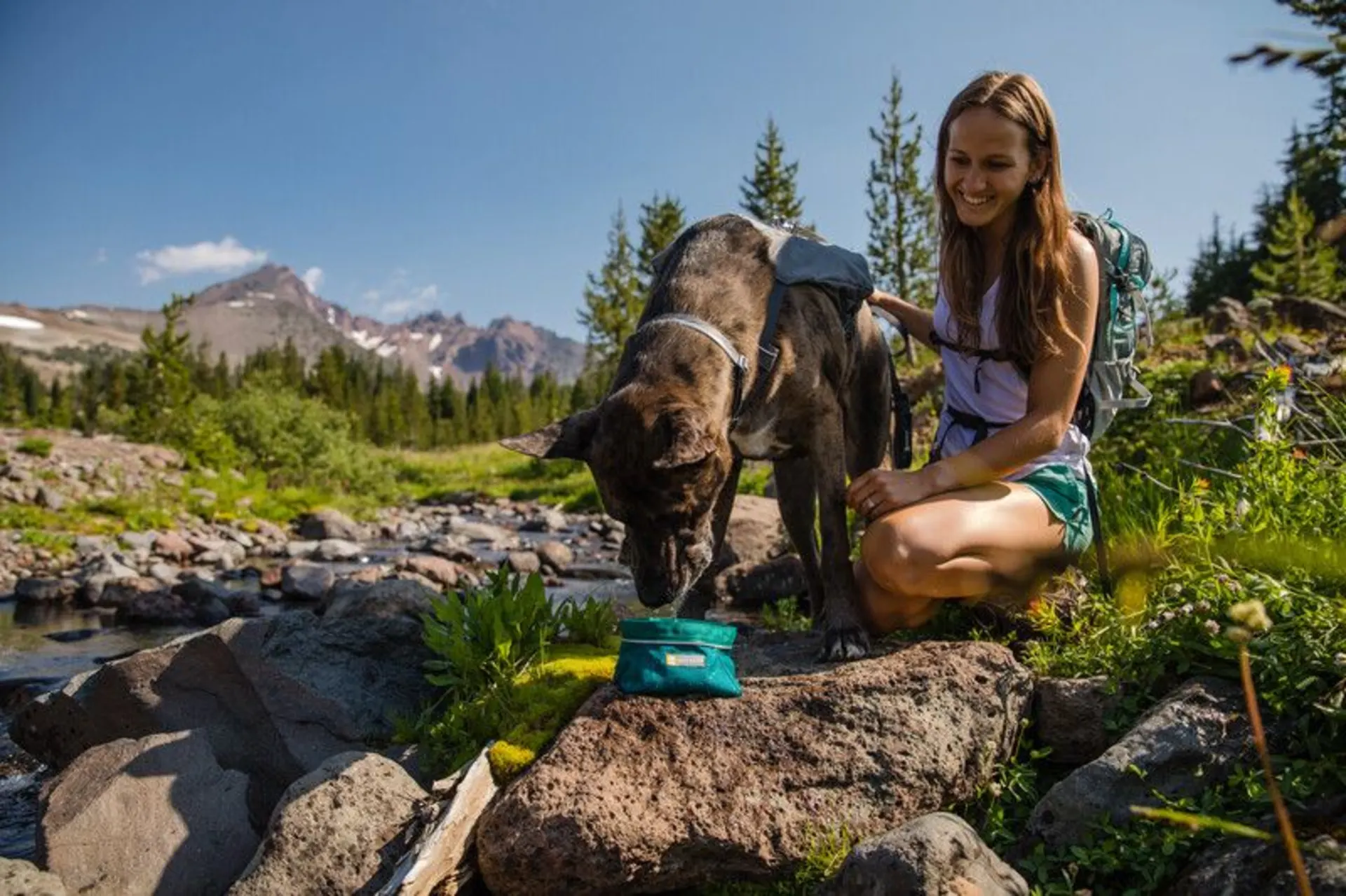 Ruffwear Quencher Hundenapf für unterwegs turnalo teal M