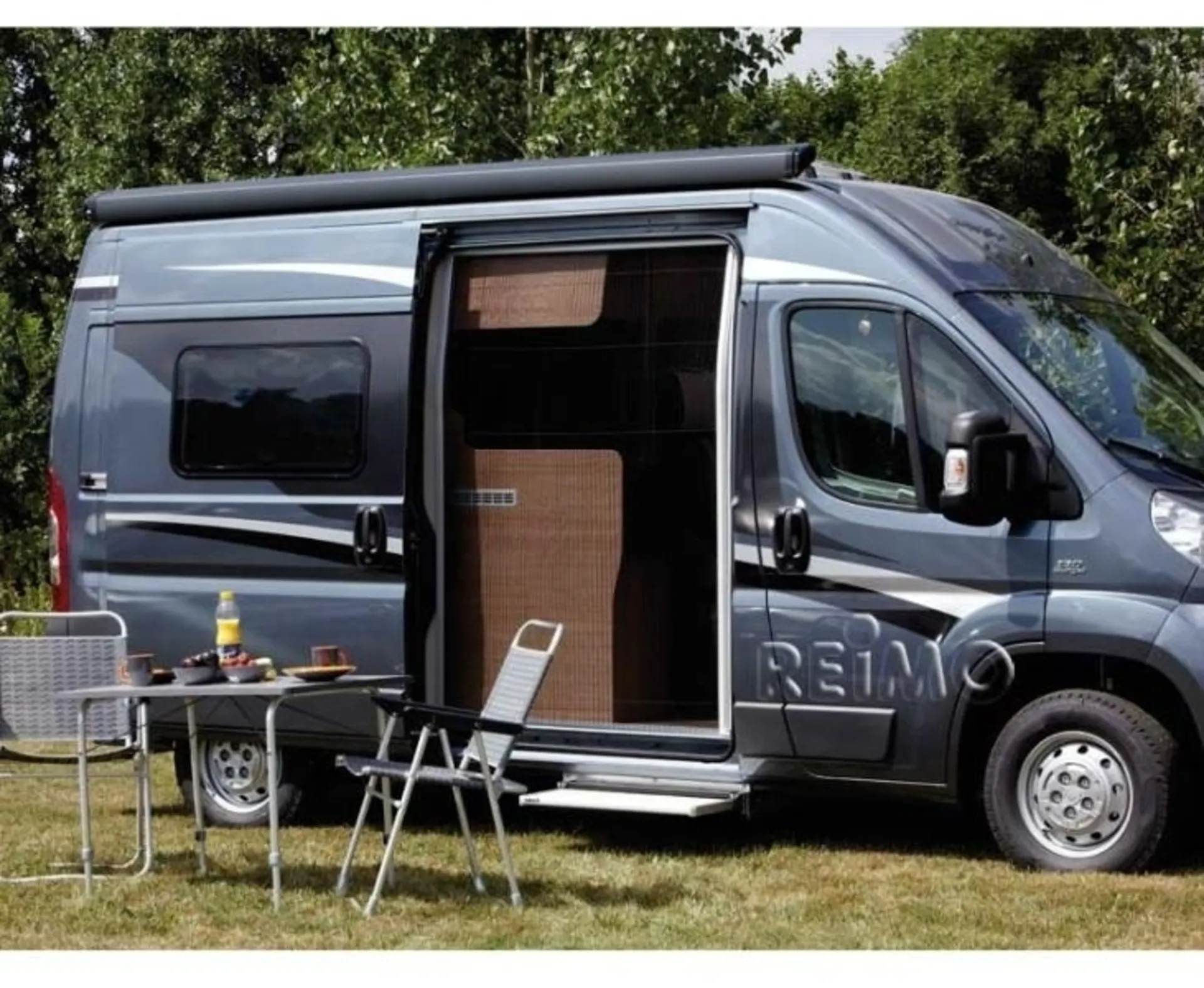 FlyTec 200 Insektenschutz-Schiebetür für Fiat H2 X250/X290 - Linkslenker FlyTec 200 Insektenschutz-Schiebetür für Fiat H2 X250/X290 - Linkslenker