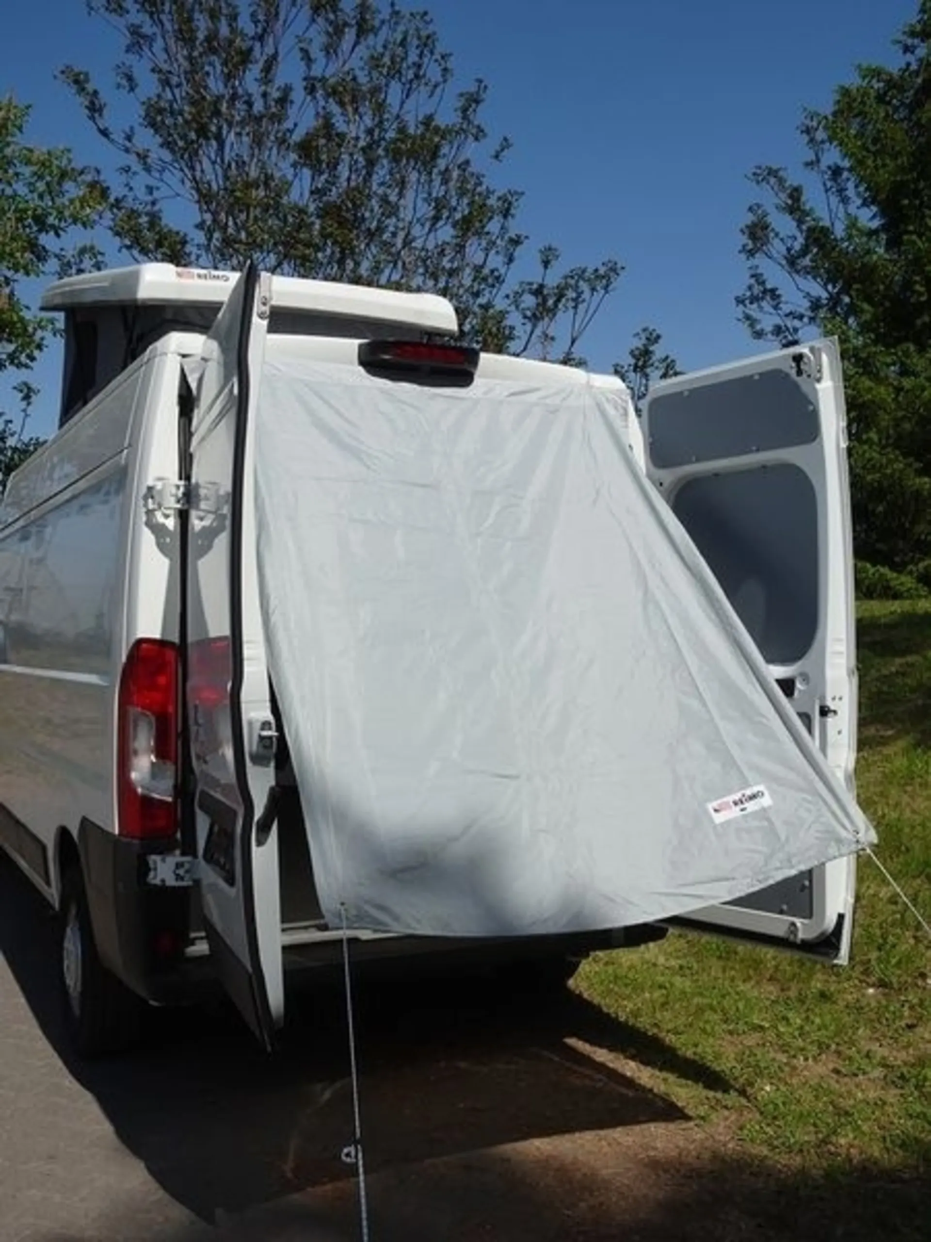Pare-vue, rideau de douche, rideau de séparation et voile pare-soleil pour Fiat Ducato avec portes battantes