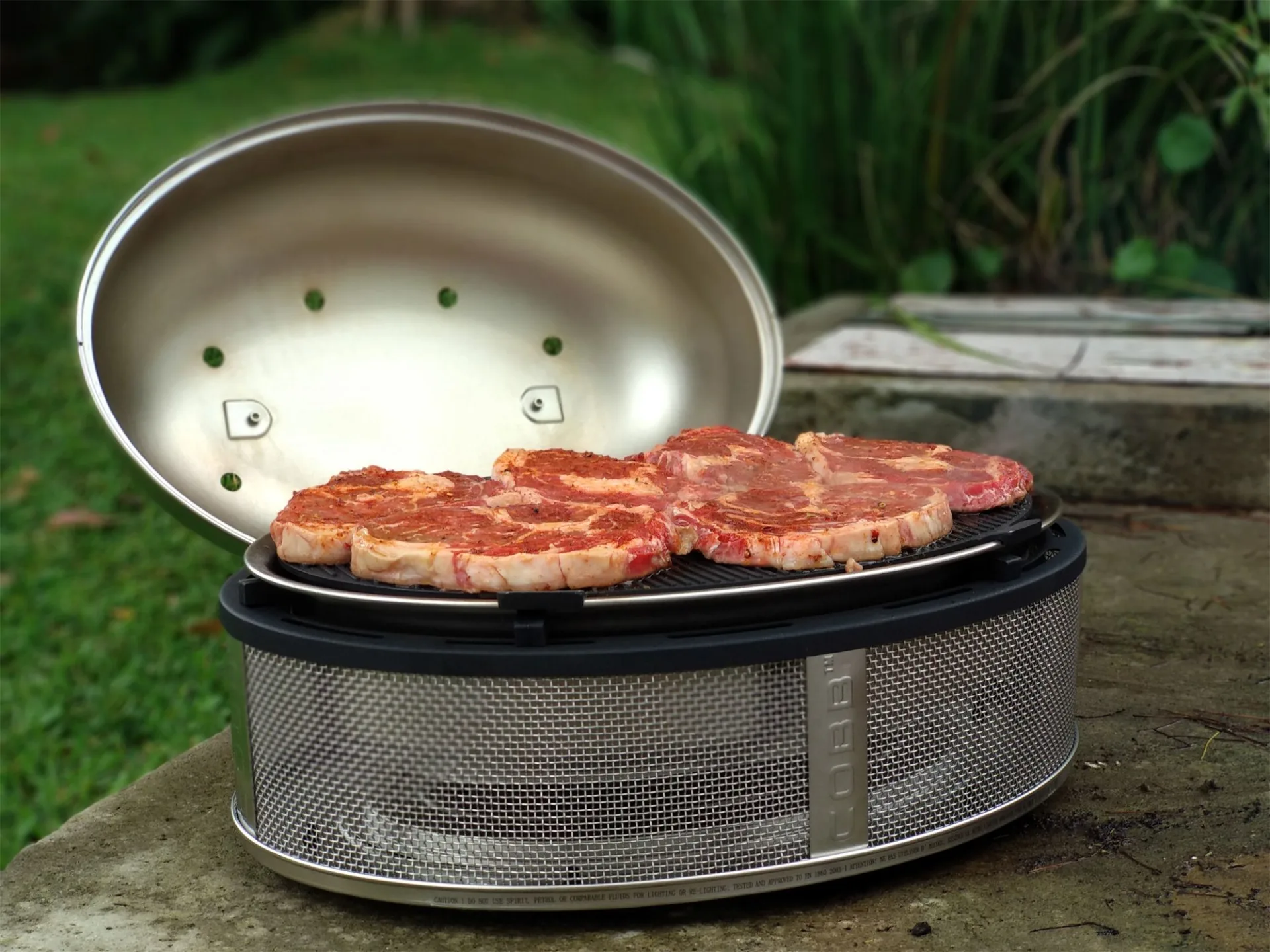 Cobb Supreme Grill