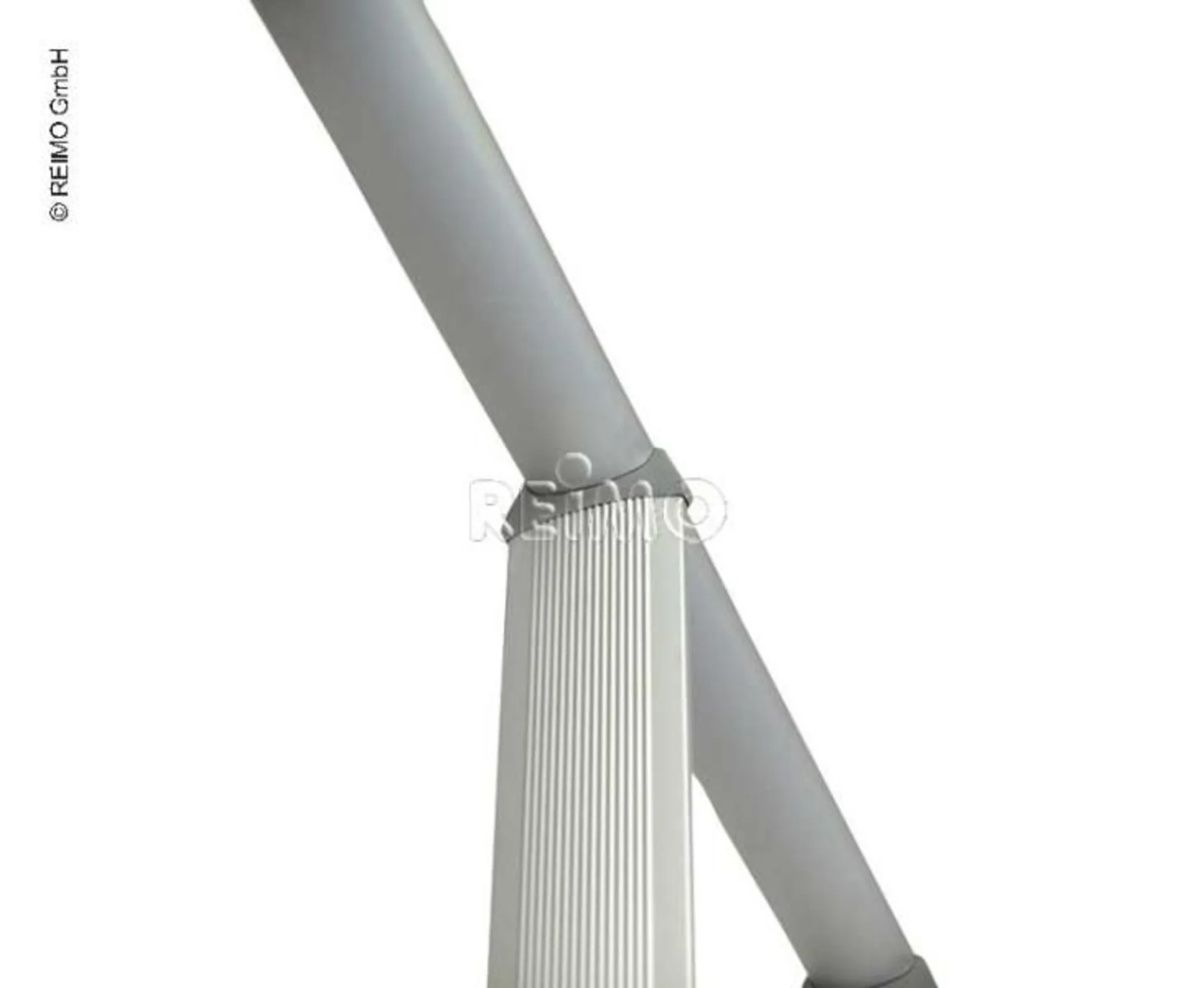 Échelle en aluminium 5 marches, longueur 130cm, largeur 28cm