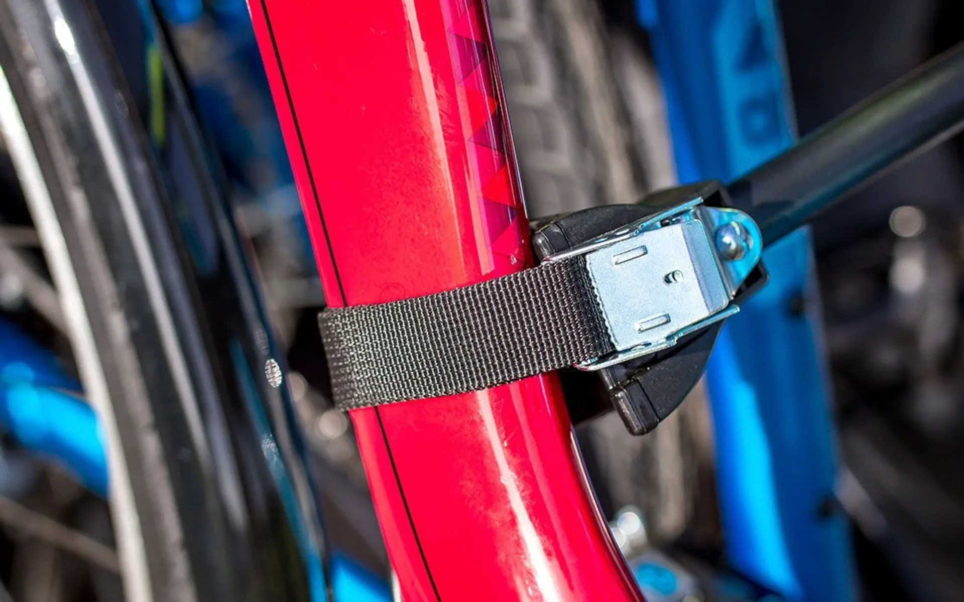 Porte-vélos Eufab Crow Plus