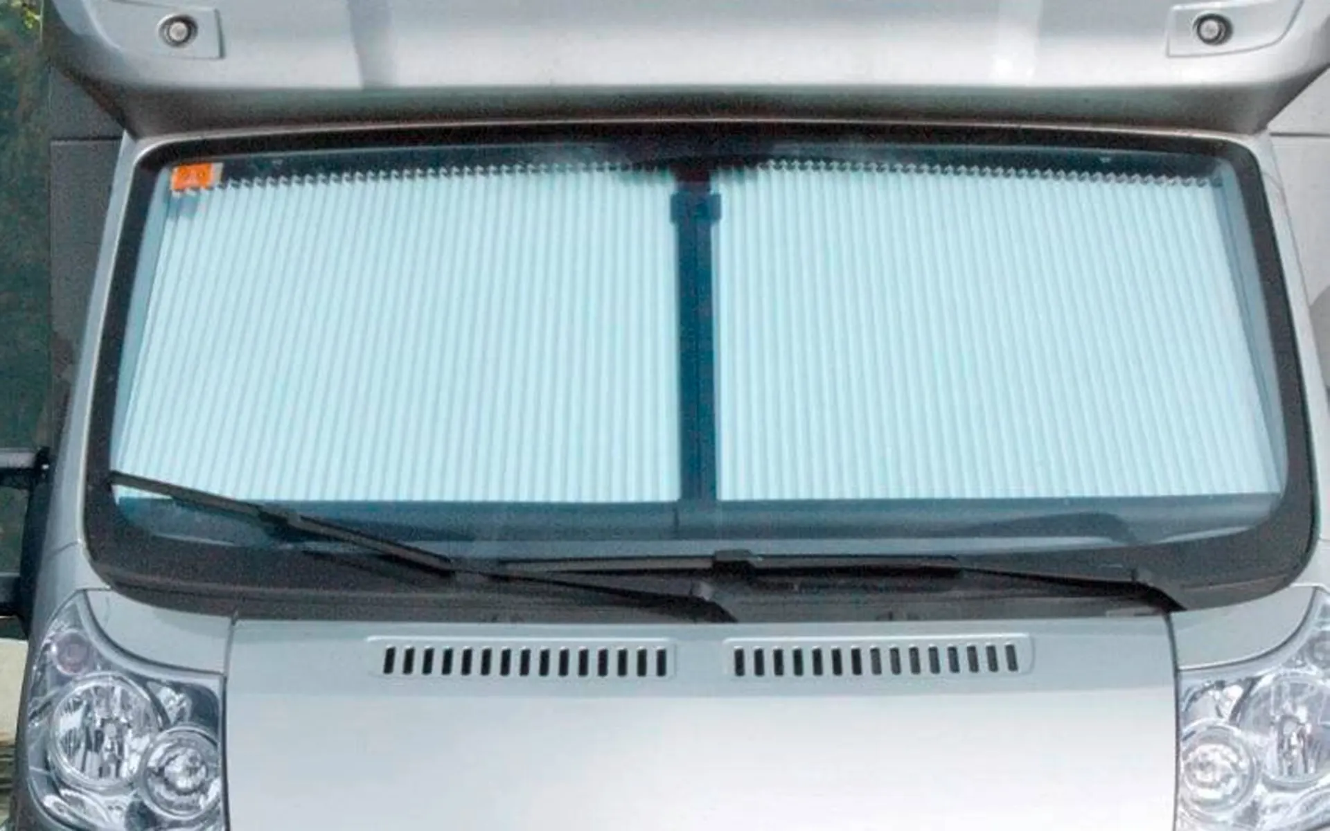 Remis REMIfront IV Système d'occultation du pare-brise Fiat Ducato