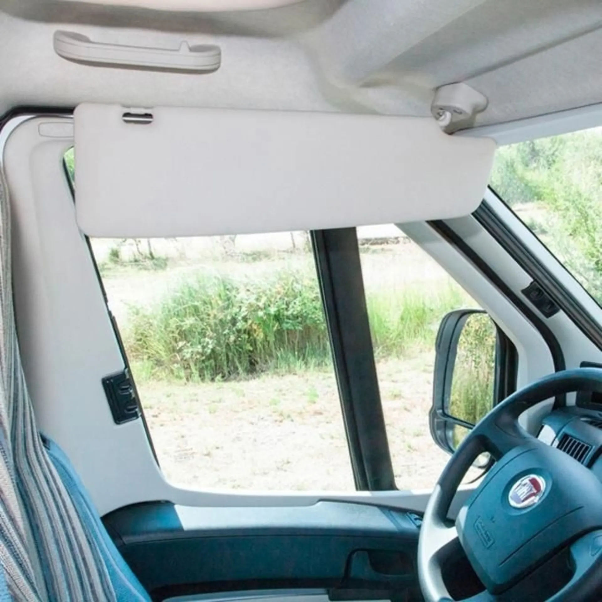 Adaptateur pare-soleil RemiFront Ducato