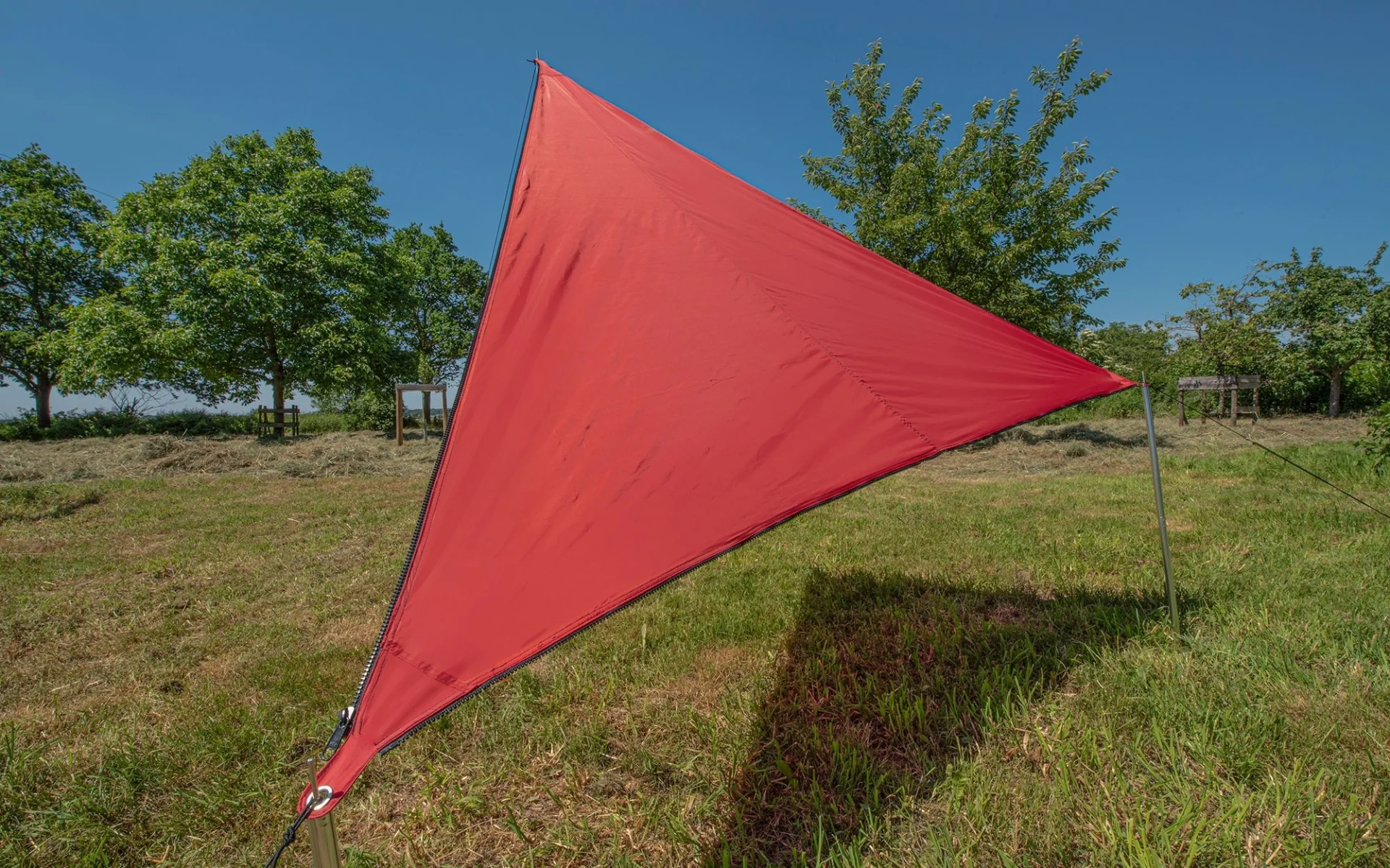 Bent Sonnensegel Zip-Canvas Rot/RV Schwarz