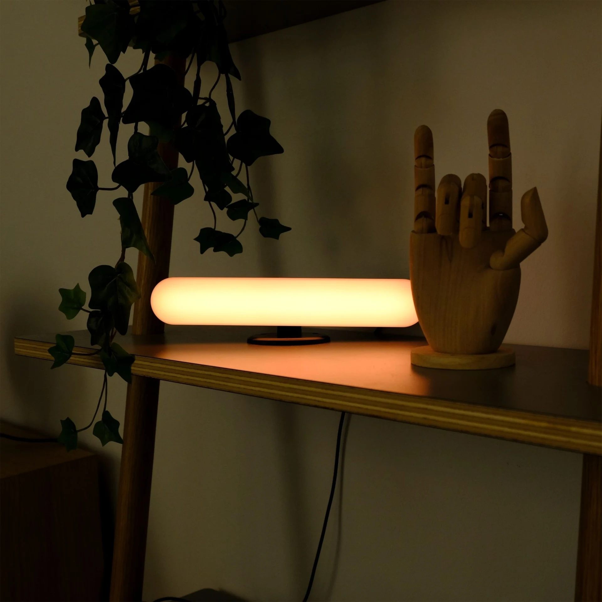 Megalight LED Lightbar Beleuchtung für TV, PC und Mobilar mit verschiedenen Farbmodi 2 Meter