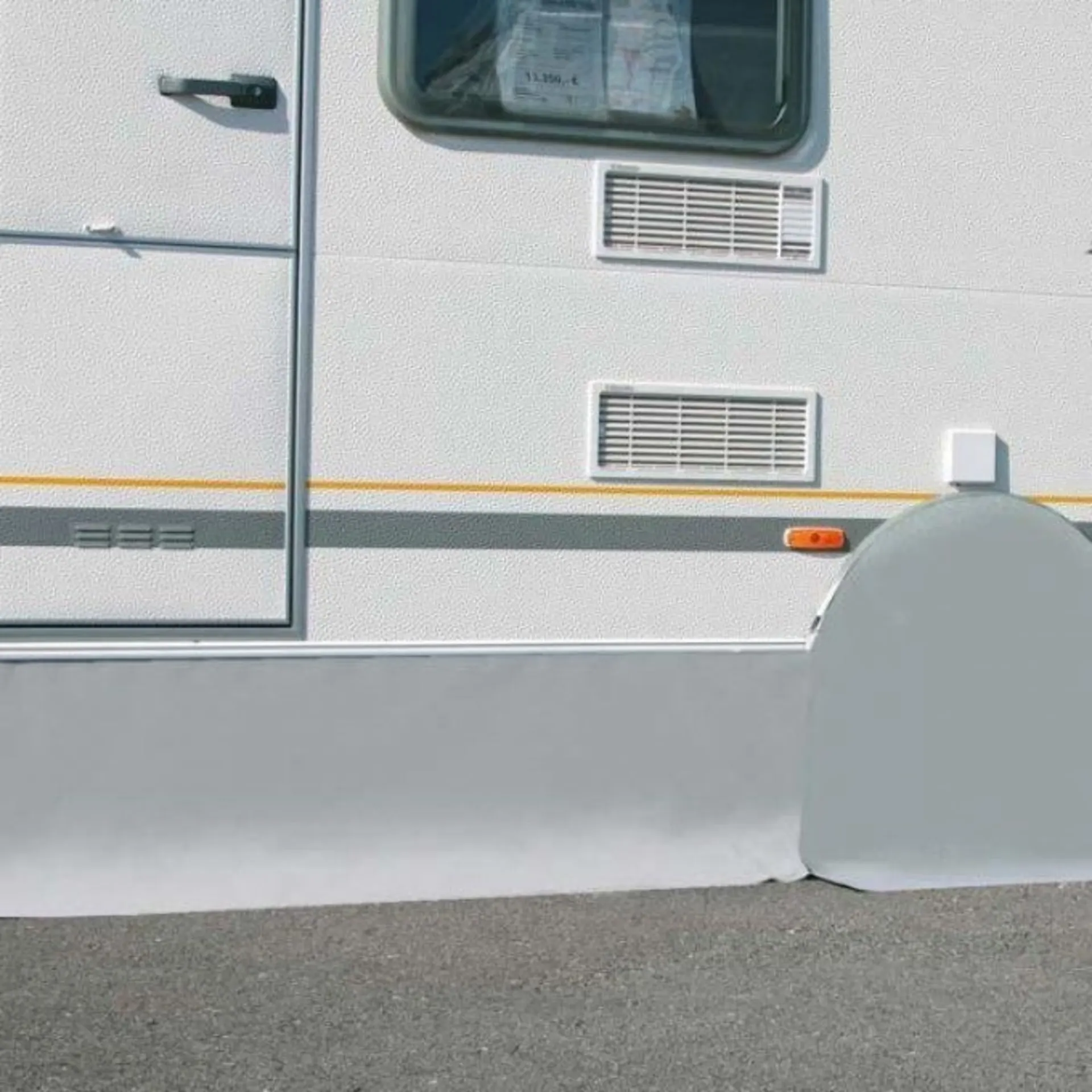 Tablier pour camping-cars et caravanes
