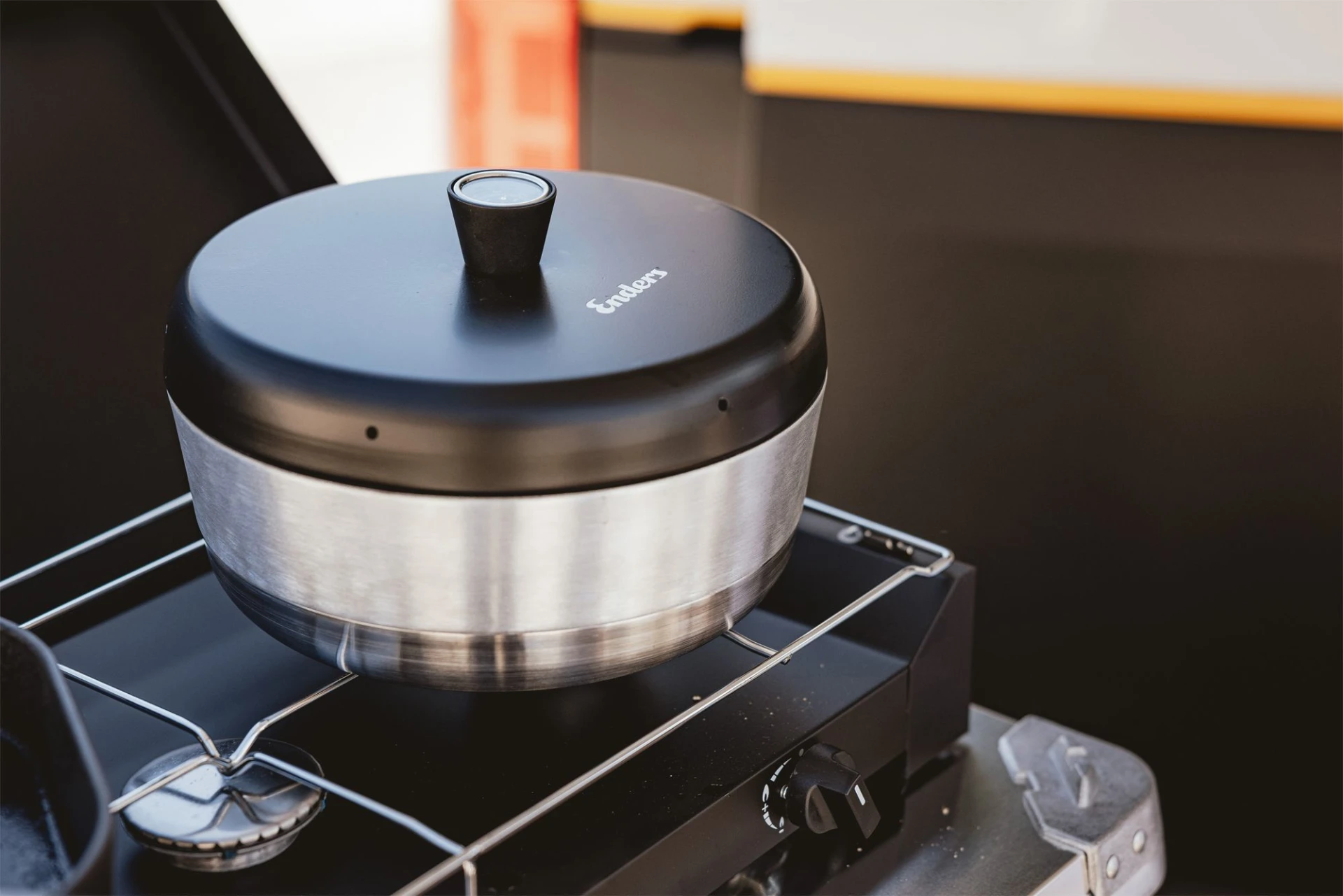 Four de camping portable Enders Vamo avec grille de cuisson et thermomètre Four de camping portable Enders Vamo avec grille de cuisson et thermomètre