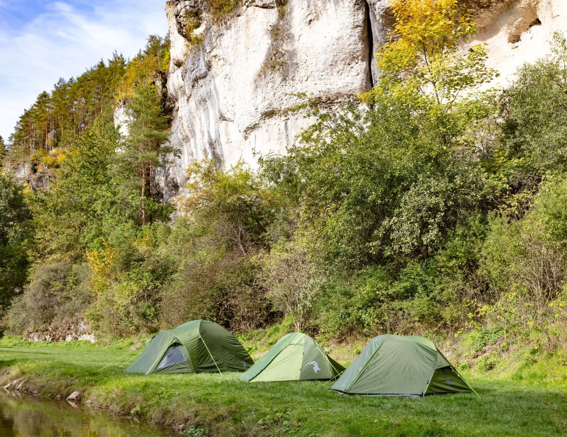 Mountain Guide Malo III Trekkingzelt für 3 Personen Dunkelgrün