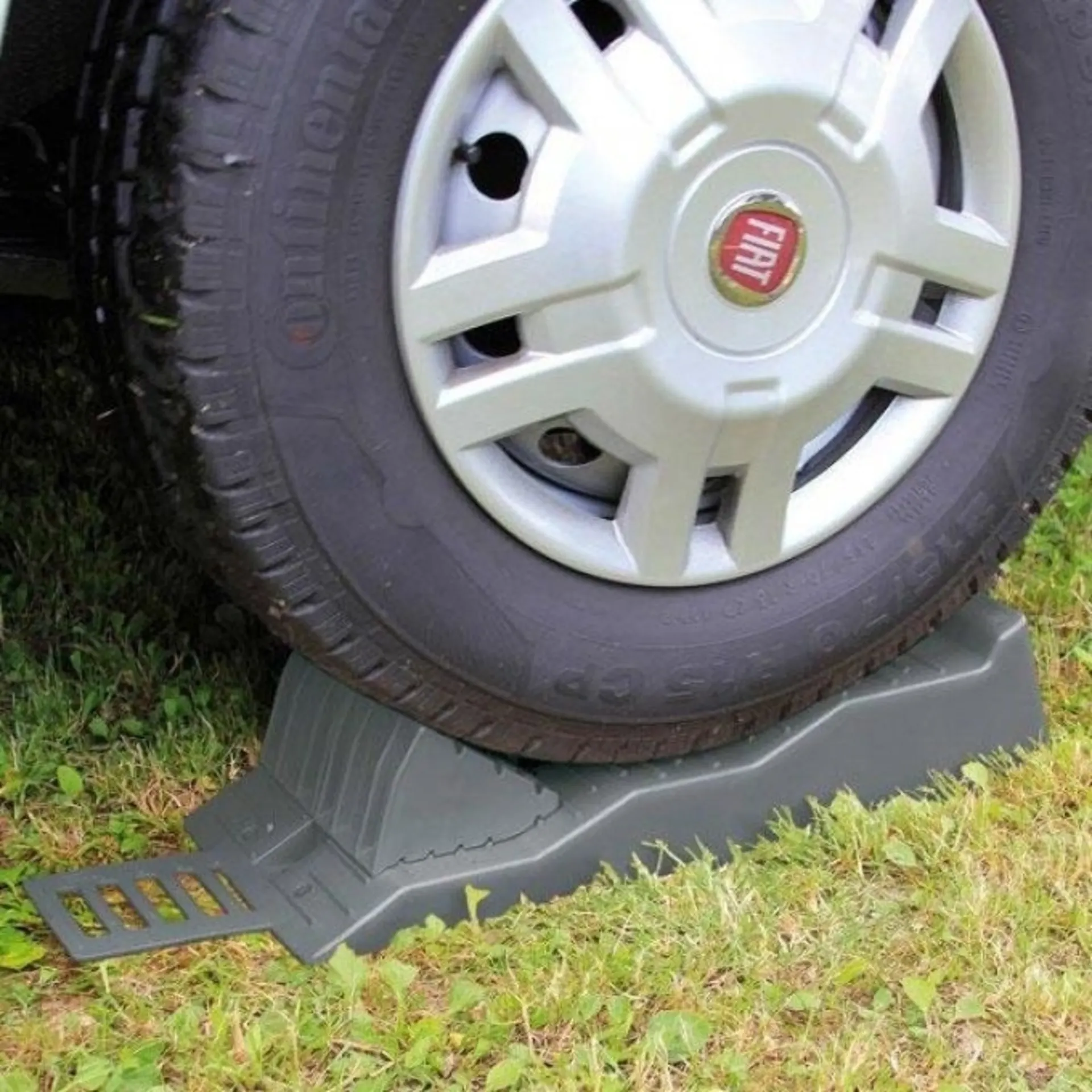 Fiamma Kit Level Up Auffahrkeile Basis-Set 7 teilig
