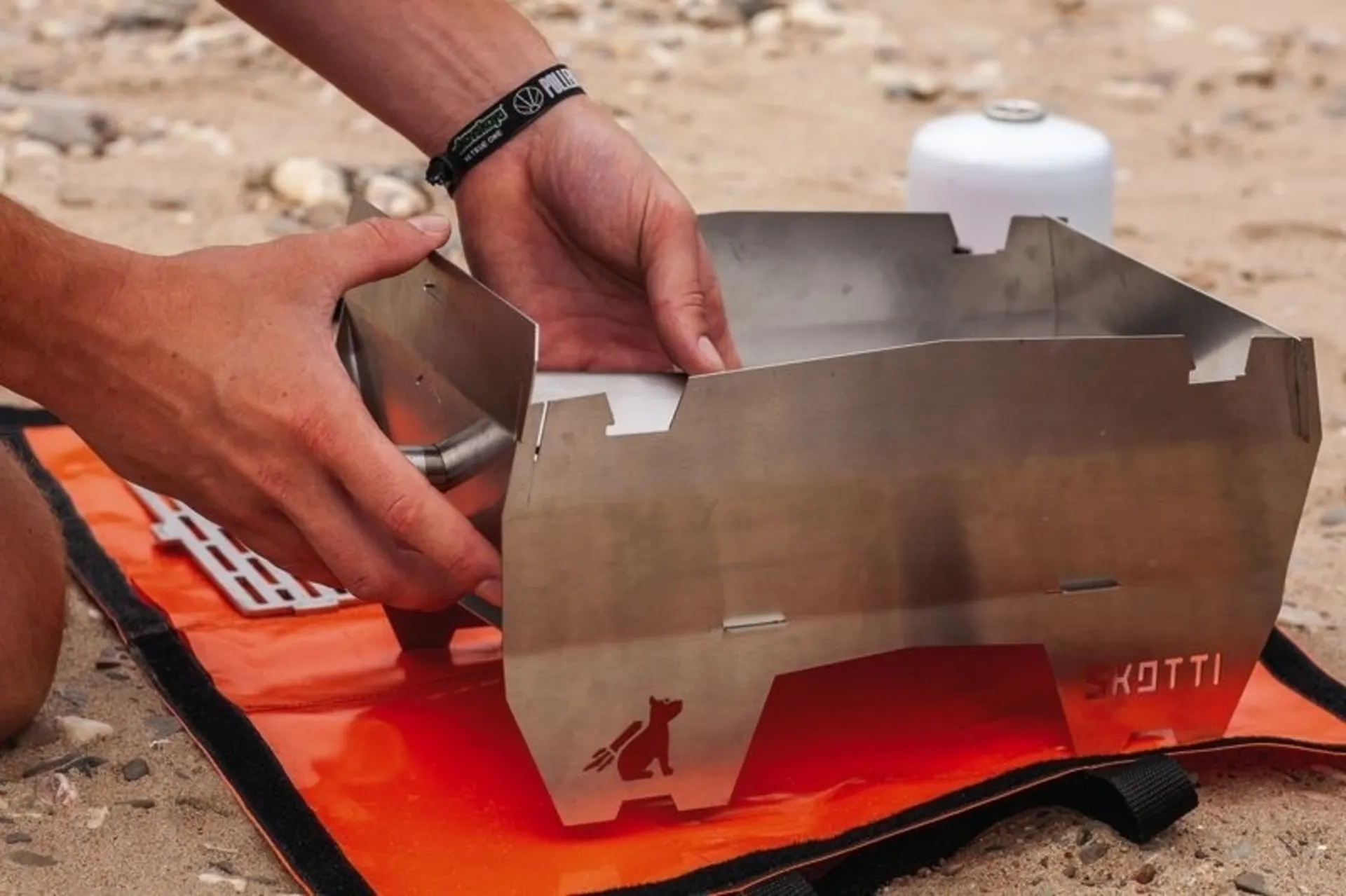 Mobiler Gasgrill Skotti - Der handliche Grill für unterwegs